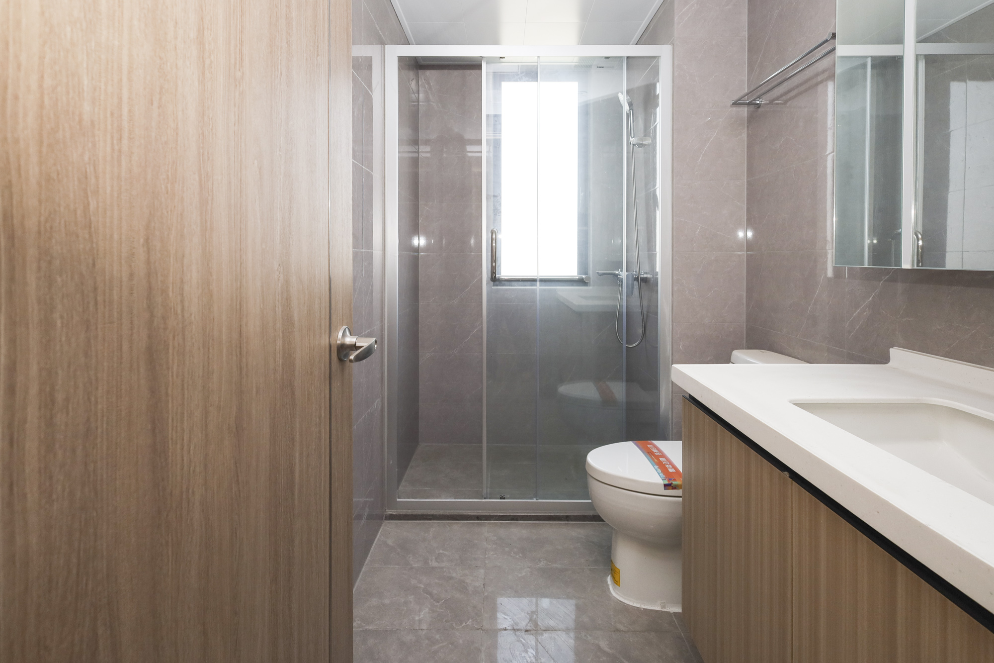 金地兰亭樾  1室0厅0卫    150.0万 金地兰亭樾  1室0厅0卫    150.0万卫生间