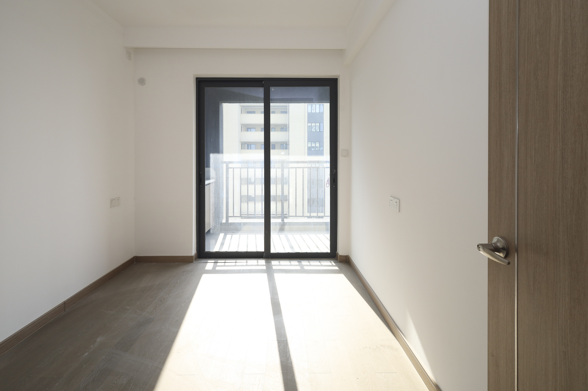 金地兰亭樾  1室0厅0卫    150.0万 金地兰亭樾  1室0厅0卫    150.0万卧室