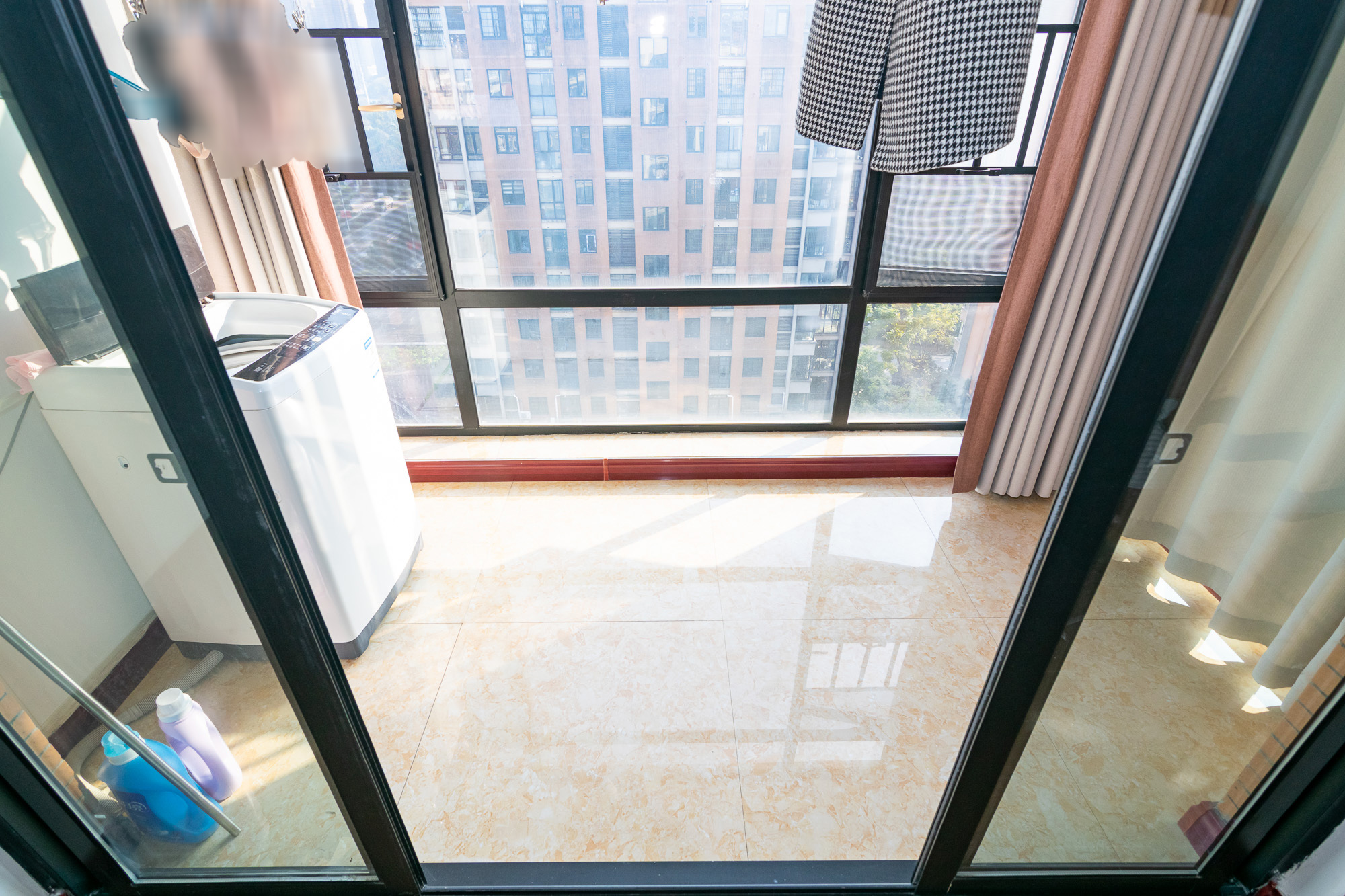 丽景华庭  4室3厅2卫   105.00万其他