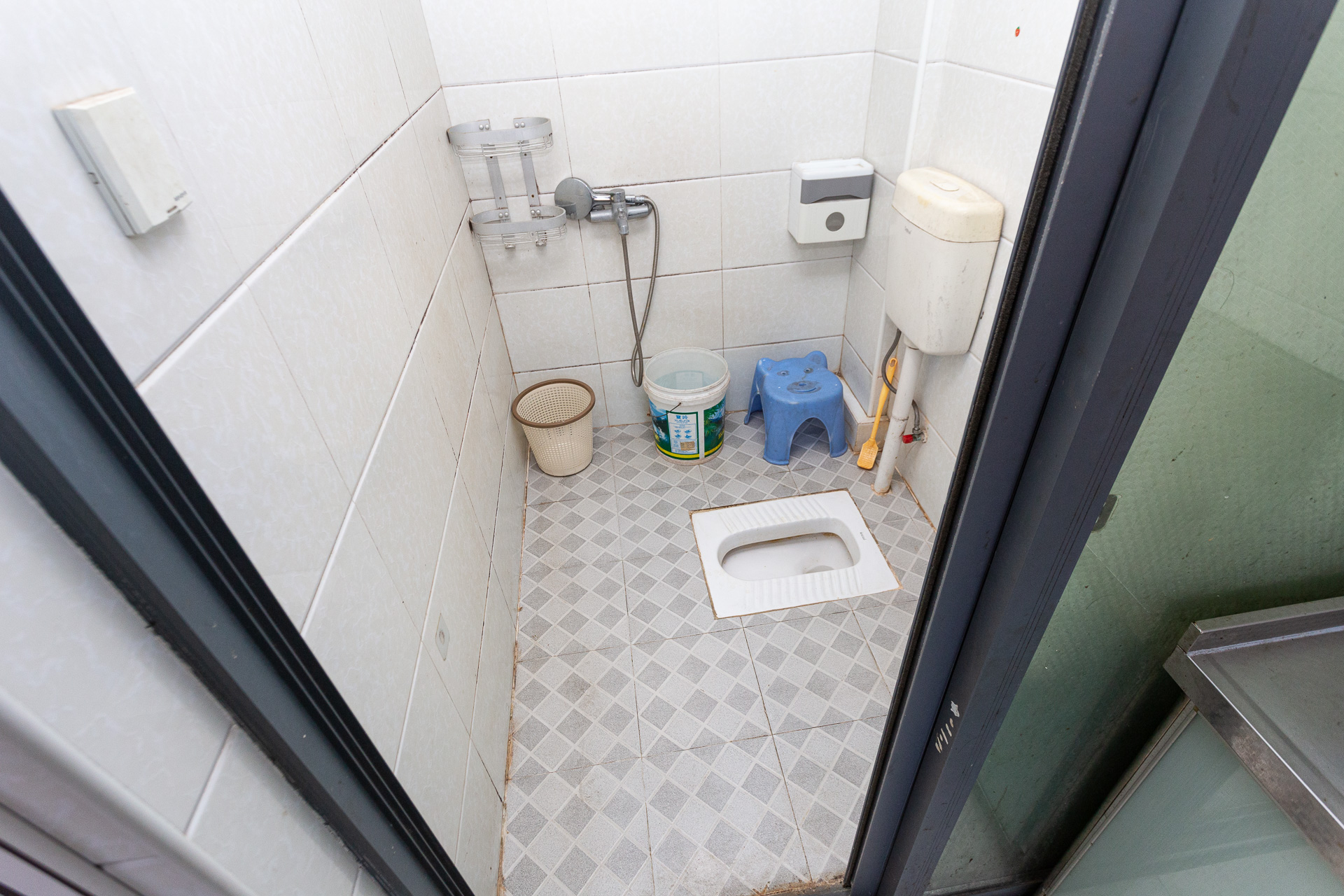 Cross尚公馆  1室1厅1卫    30.0万 Cross尚公馆  1室1厅1卫    30.0万卫生间