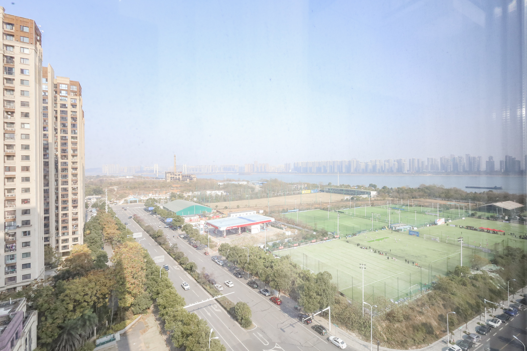 华杰天骄（滨江福源里）  4室2厅2卫   215.00万其他