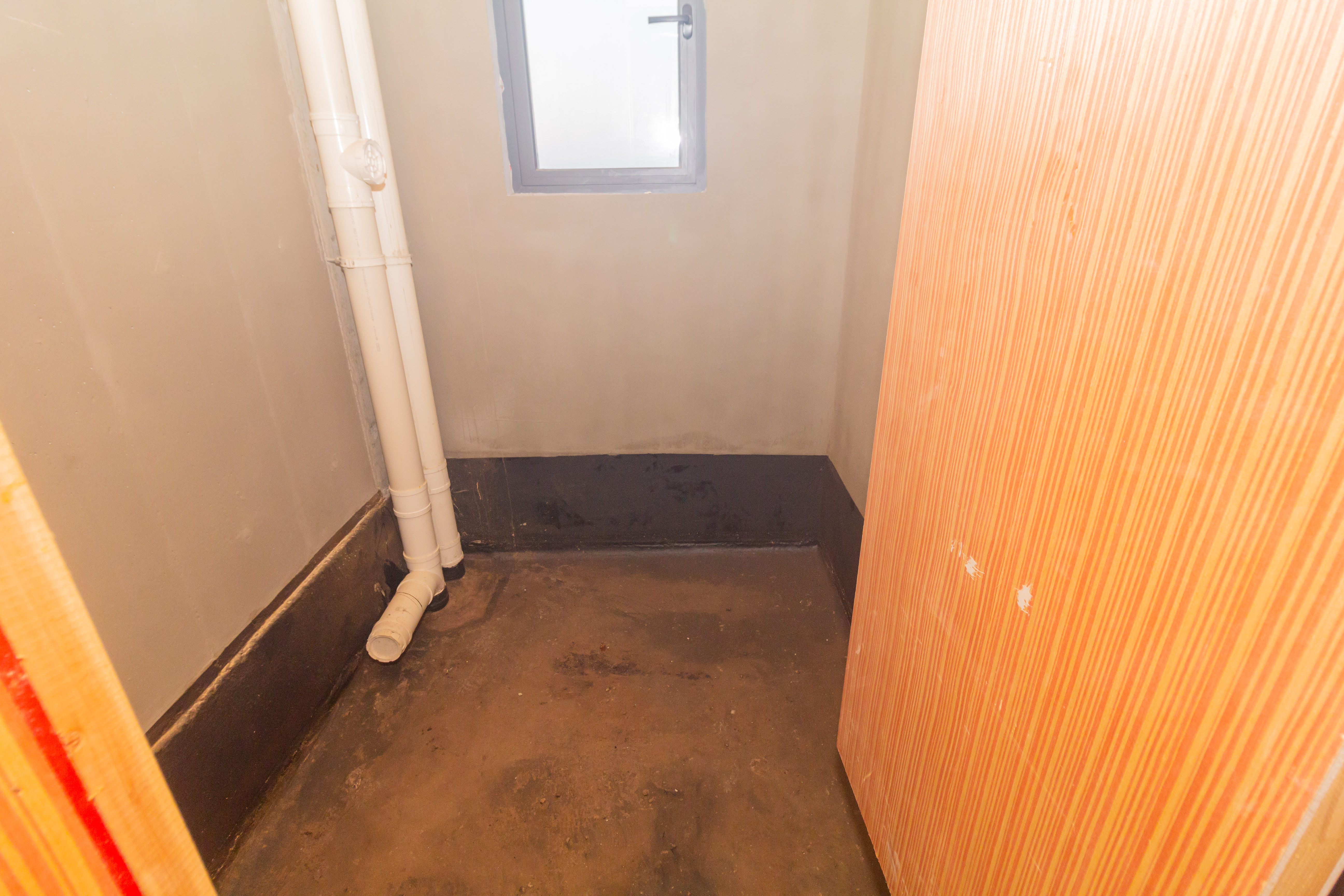 日盛湖湘花苑 1室2厅2卫 90.0万 日盛湖湘花苑 1室2厅2卫 90.0万卫生间