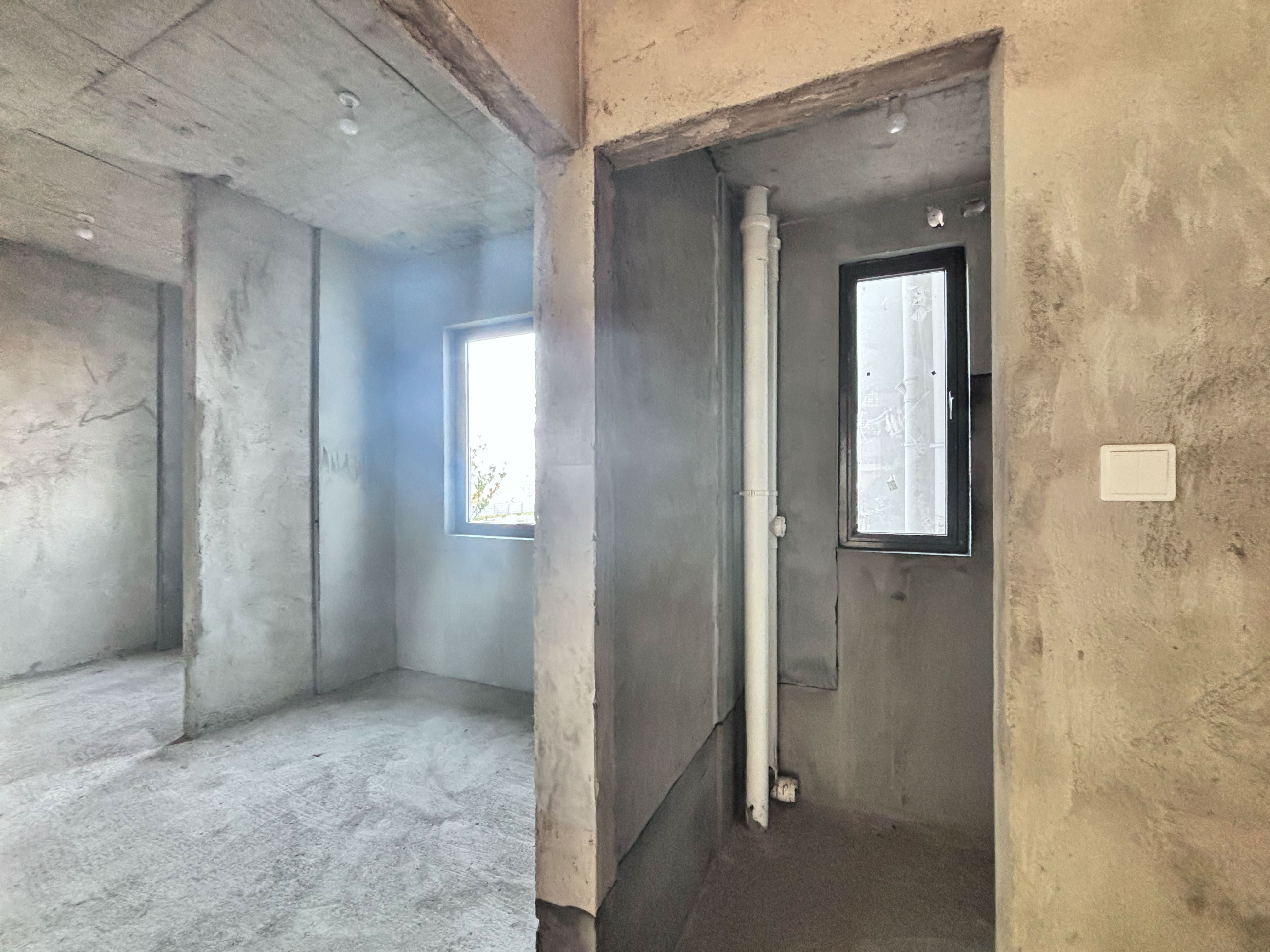 三一云湖  5室2厅2卫    328.0万 三一云湖  5室2厅2卫    328.0万卫生间