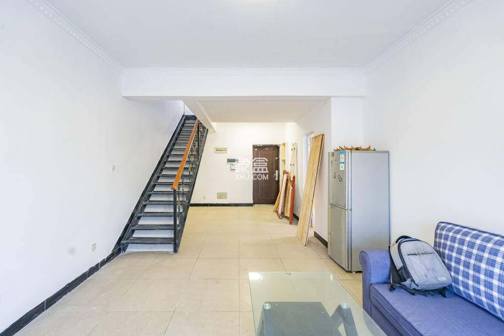 凯乐国际城  2室2厅1卫    72.0万