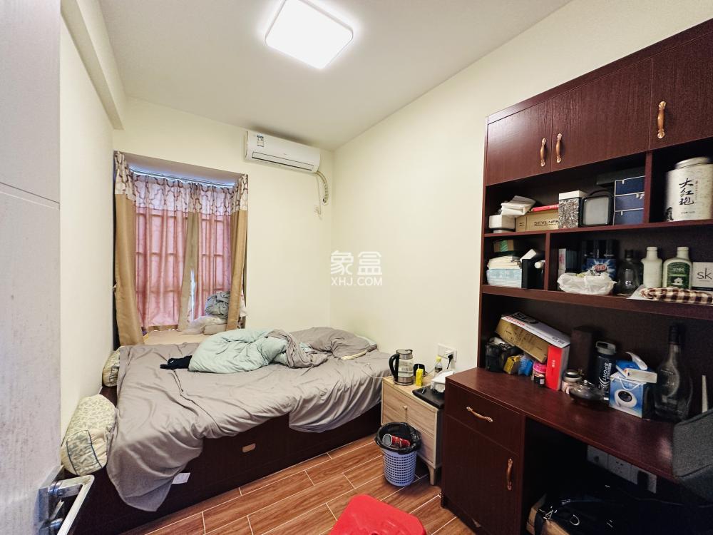 鑫海华庭  2室1厅1卫    125.0万 鑫海华庭  2室1厅1卫    125.0万室内图