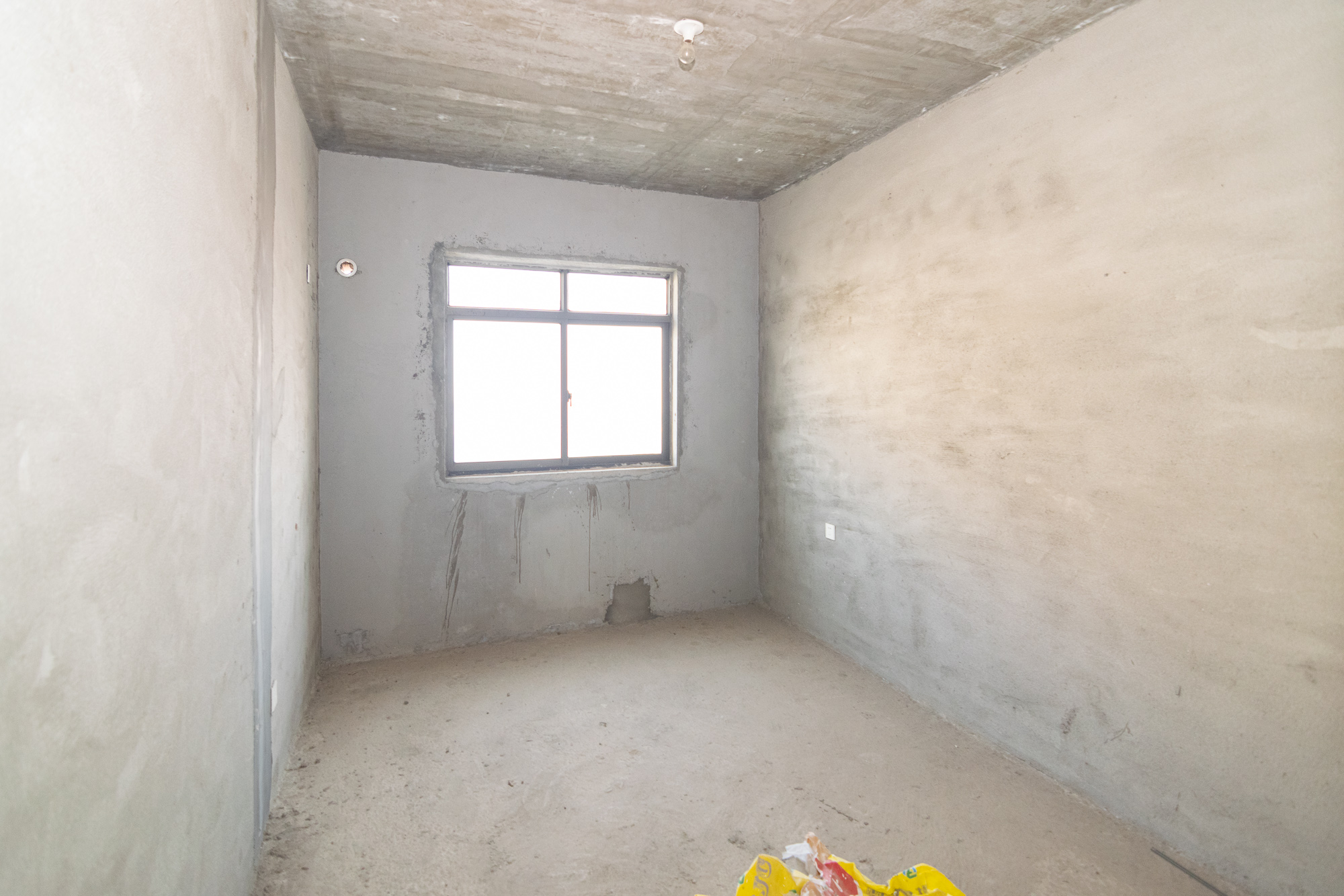 兴邦花城 4室2厅2卫 65.8万 兴邦花城 4室2厅2卫 65.8万卧室