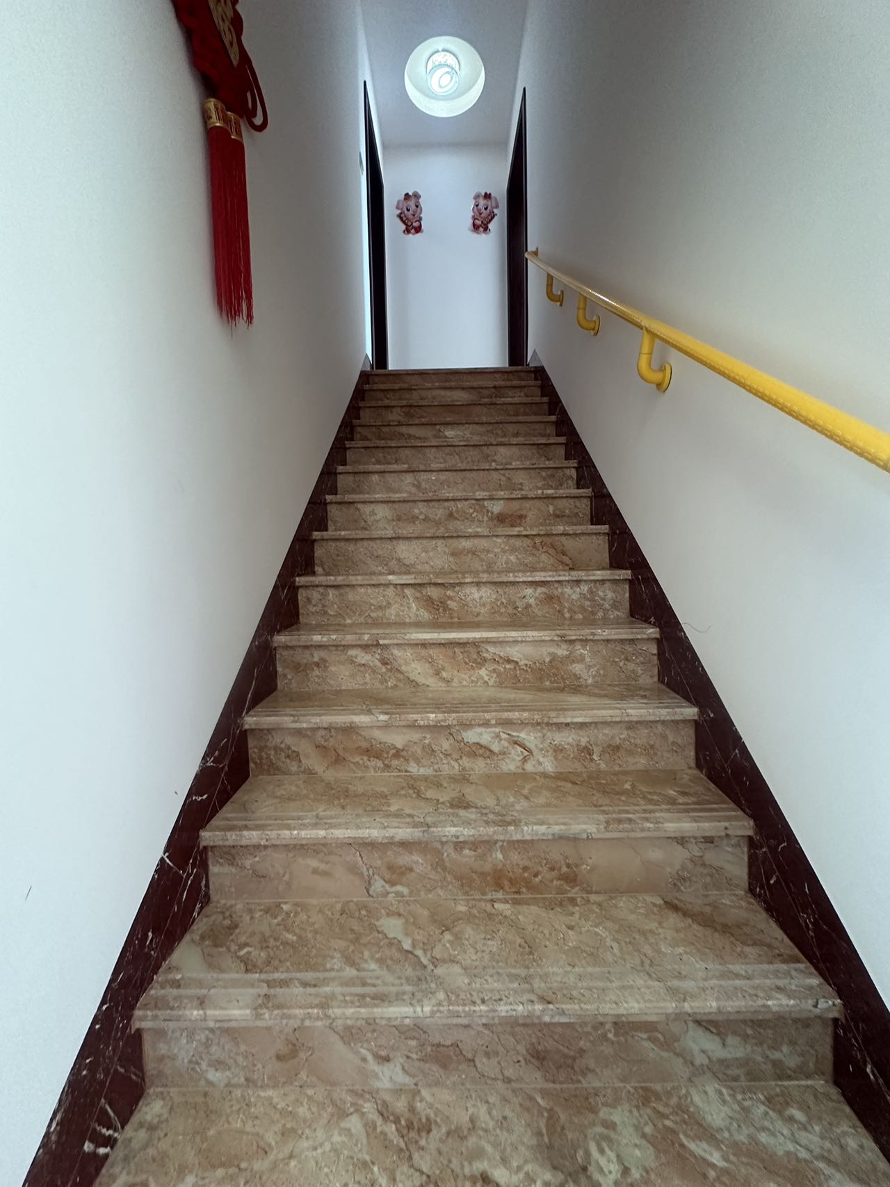 金城万花坊  1室0厅0卫    160.0万 金城万花坊  1室0厅0卫    160.0万室内图