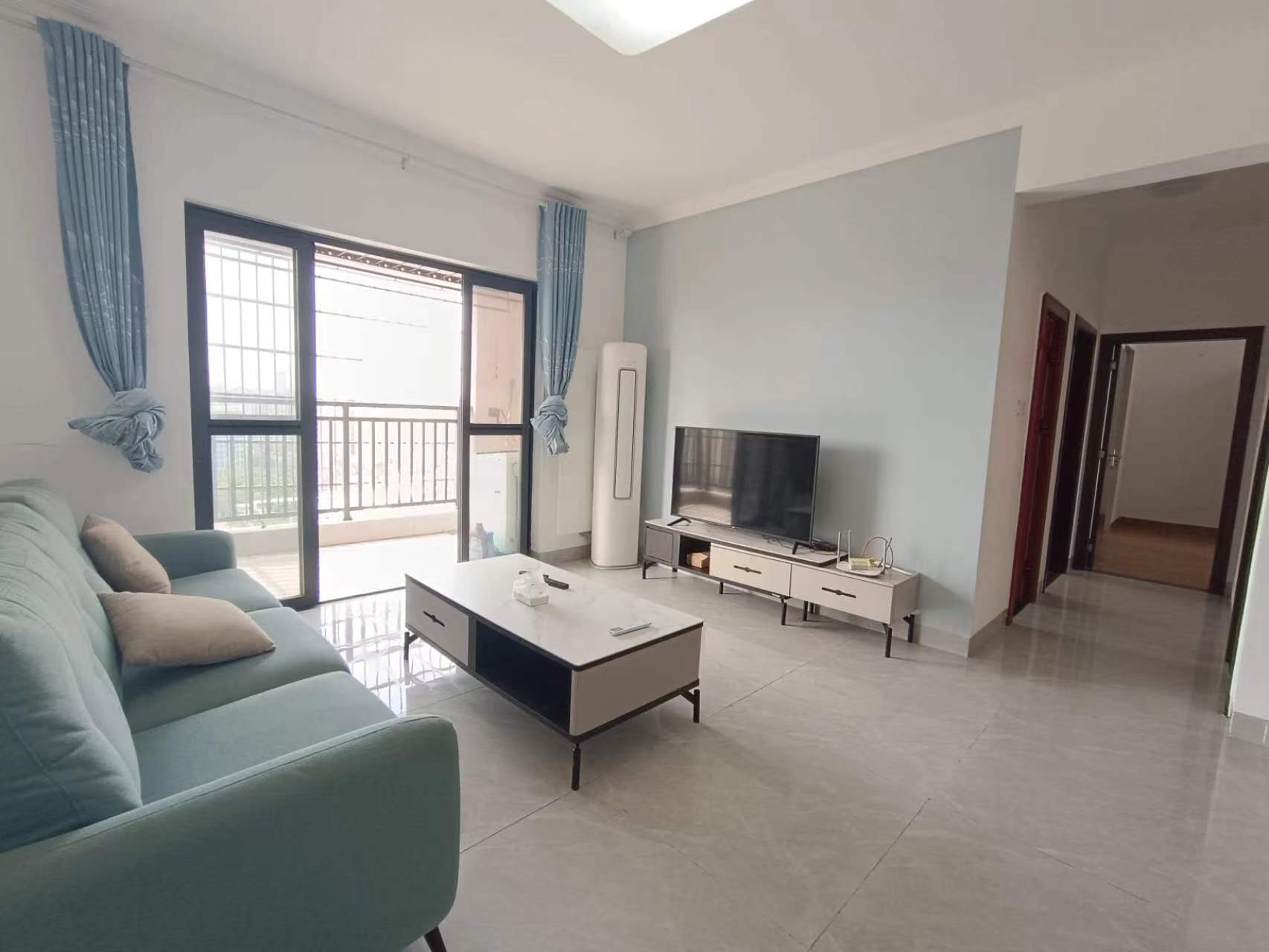 鑫鼎花园(琼山区检查院单位房) 3室2厅1卫 110.0万 鑫鼎花园(琼山区检查院单位房) 3室2厅1卫 110.0万室内图