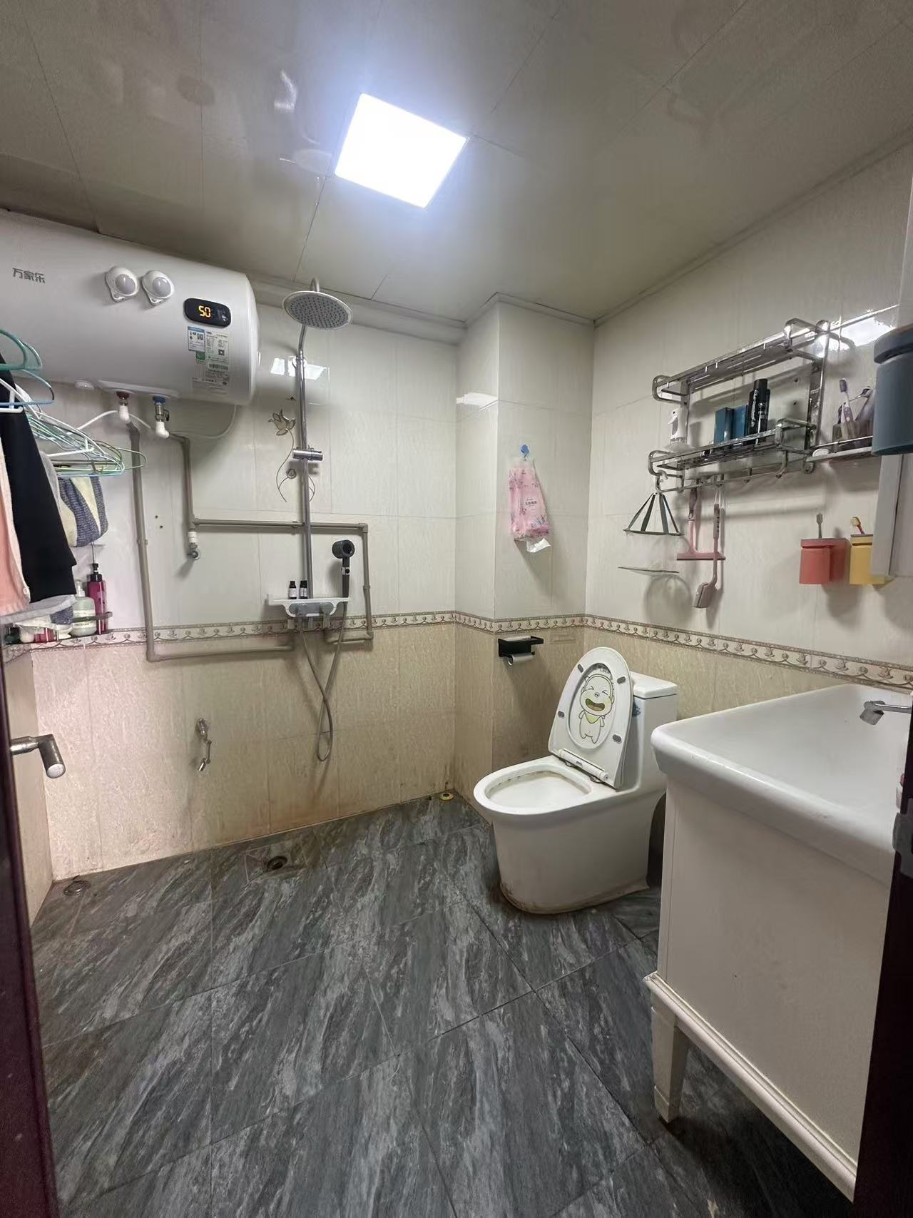 嘉汇广场  2室2厅1卫   99.00万室内图