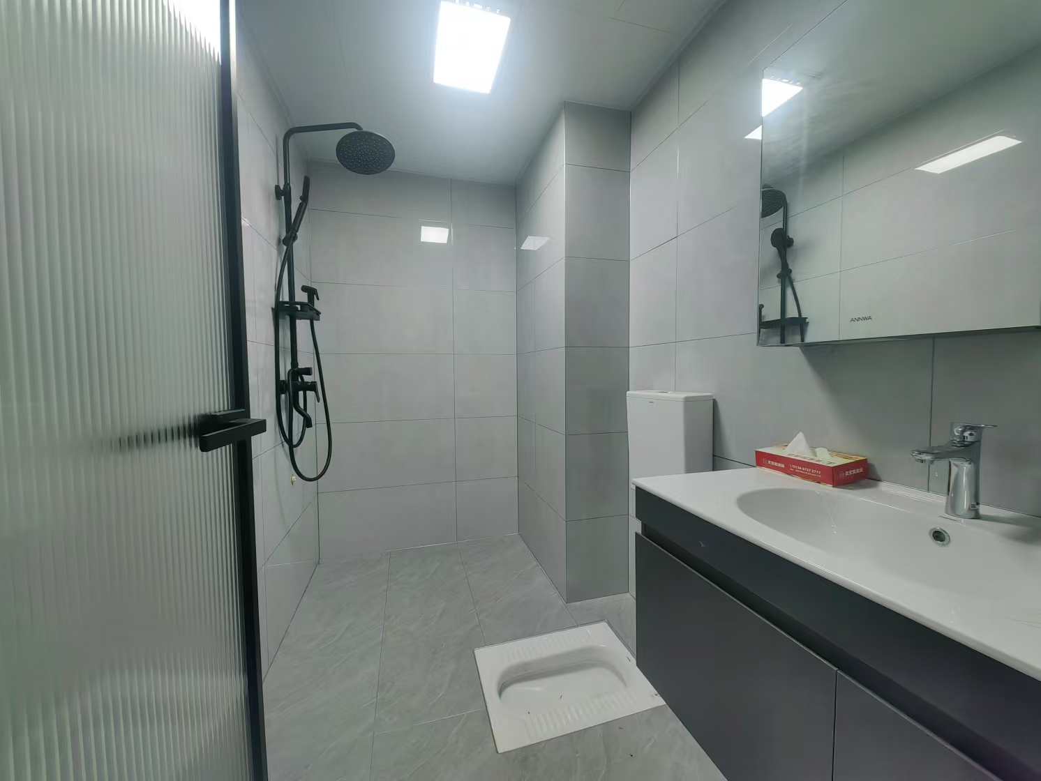 宝基广场 2室1厅1卫 1700.00元/月 宝基广场 2室1厅1卫 1700.00元/月室内图