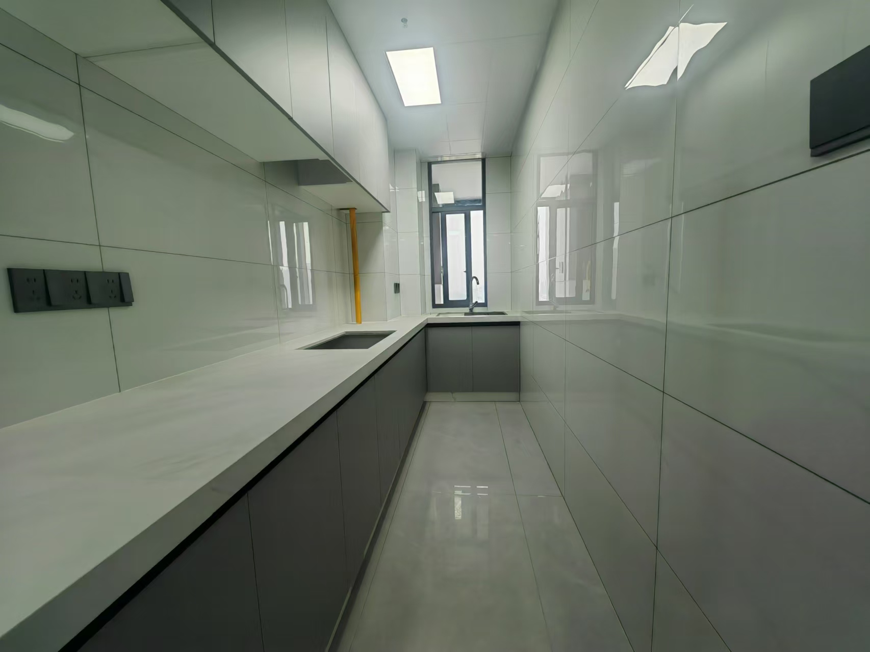 宝基广场 2室1厅1卫 1700.00元/月 宝基广场 2室1厅1卫 1700.00元/月室内图