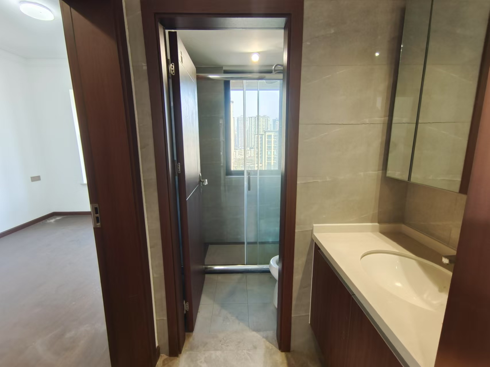 城际空间站 4室2厅2卫 66.3万 城际空间站 4室2厅2卫 66.3万室内图