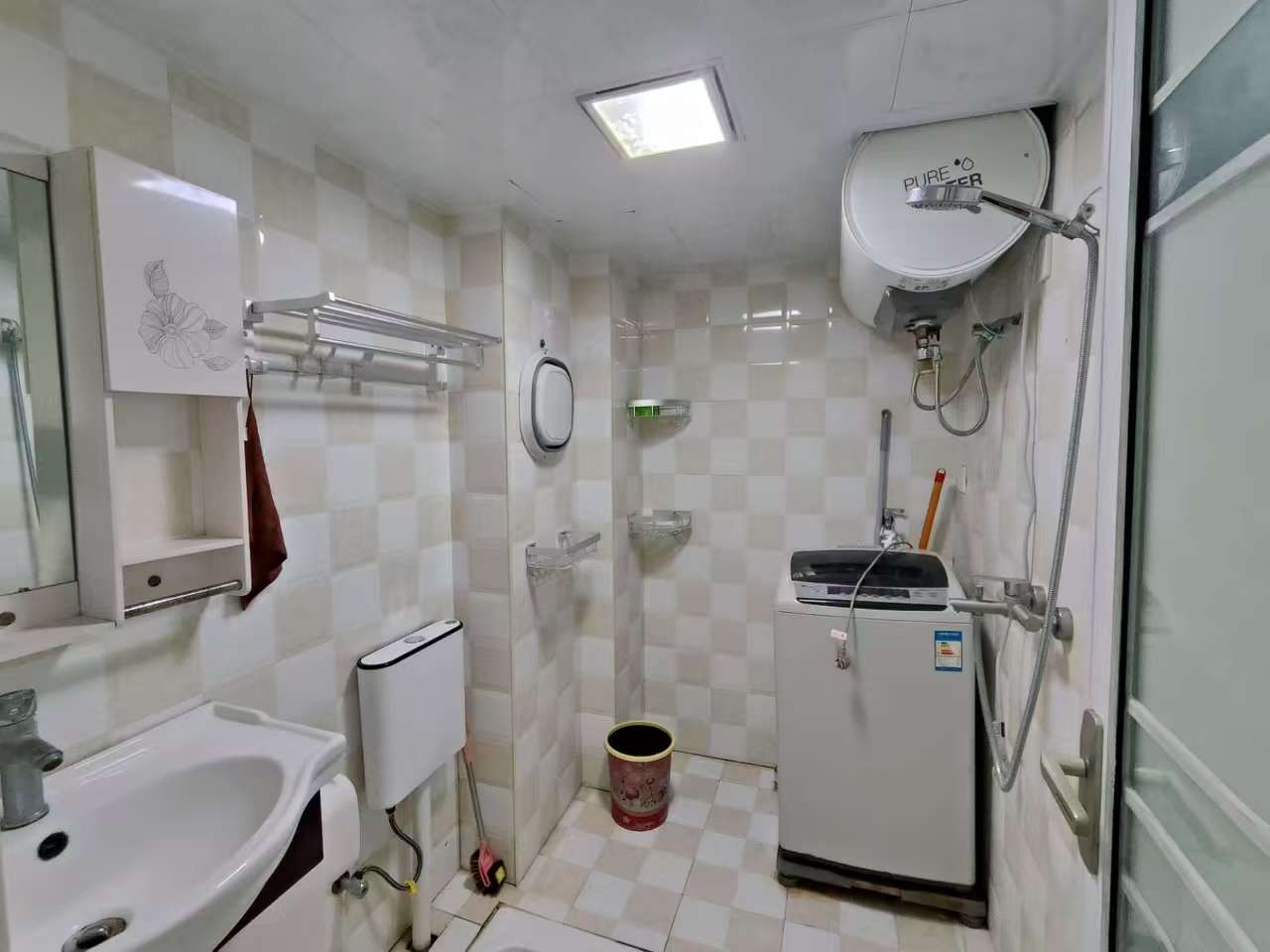 美的城二期 3室2厅2卫 2100.0元/月 美的城二期 3室2厅2卫 2100.0元/月室内图