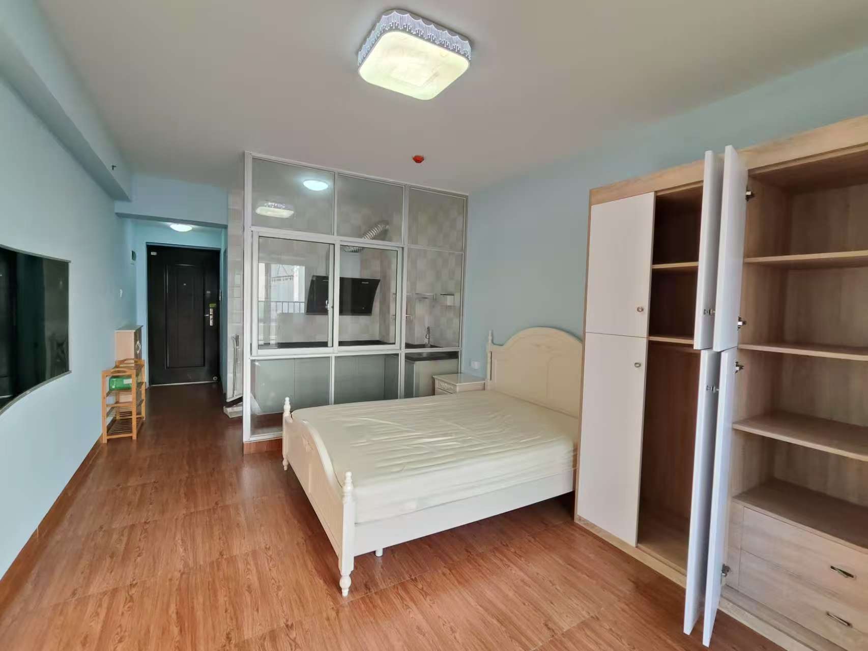 美的城二期 3室2厅2卫 2100.0元/月 美的城二期 3室2厅2卫 2100.0元/月室内图