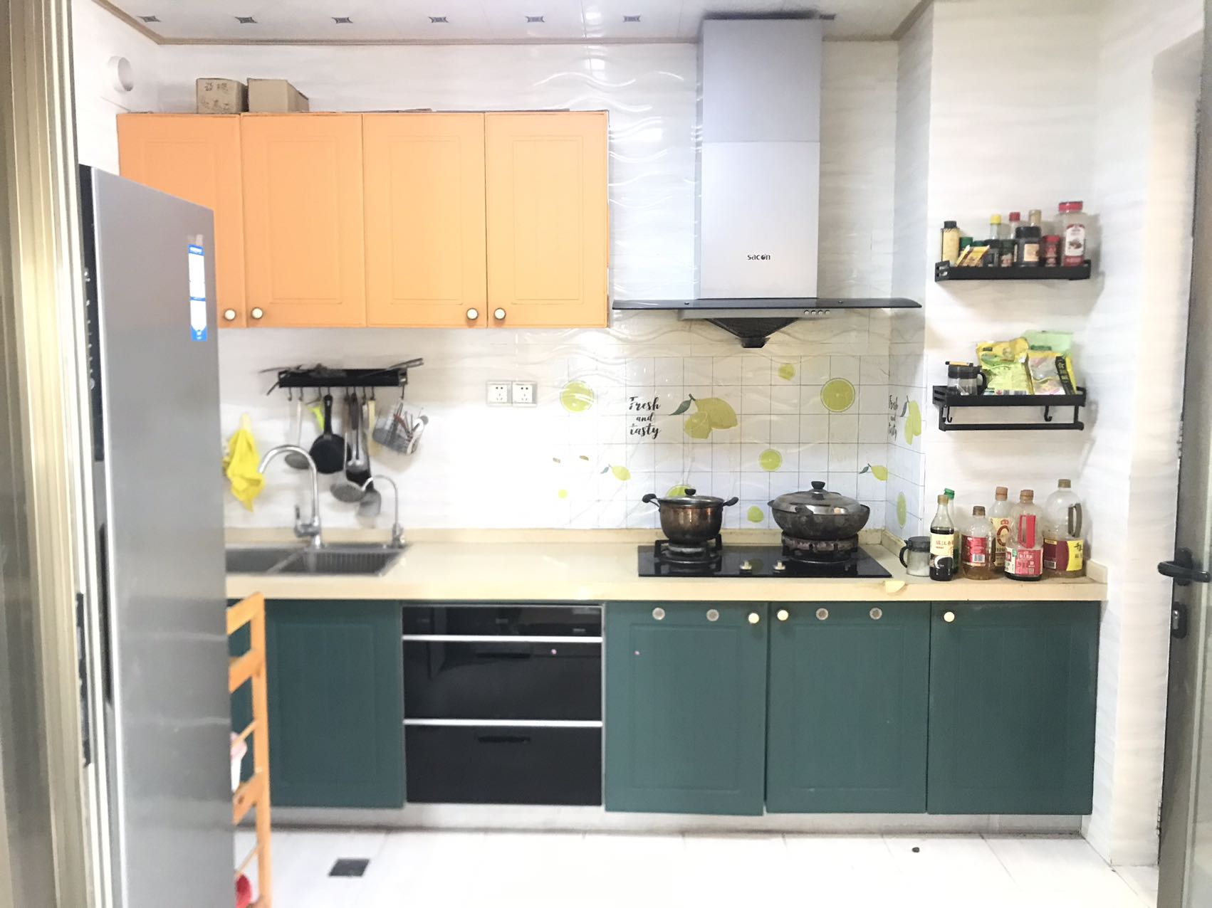 丽晶温泉海景花园一期(别名:丽晶维港、丽晶海景花园)  4室2厅2卫    220.0万 丽晶温泉海景花园一期(别名:丽晶维港、丽晶海景花园)  4室2厅2卫    220.0万室内图