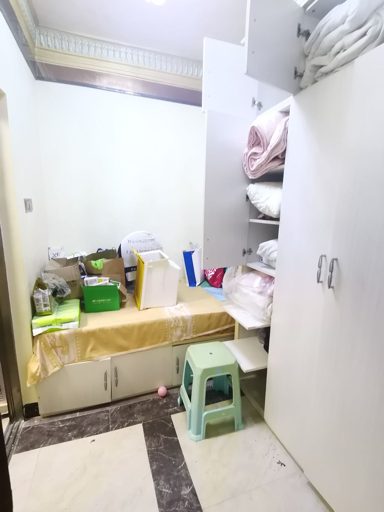 丽晶温泉海景花园一期(别名:丽晶维港、丽晶海景花园)  4室2厅2卫    220.0万 丽晶温泉海景花园一期(别名:丽晶维港、丽晶海景花园)  4室2厅2卫    220.0万室内图