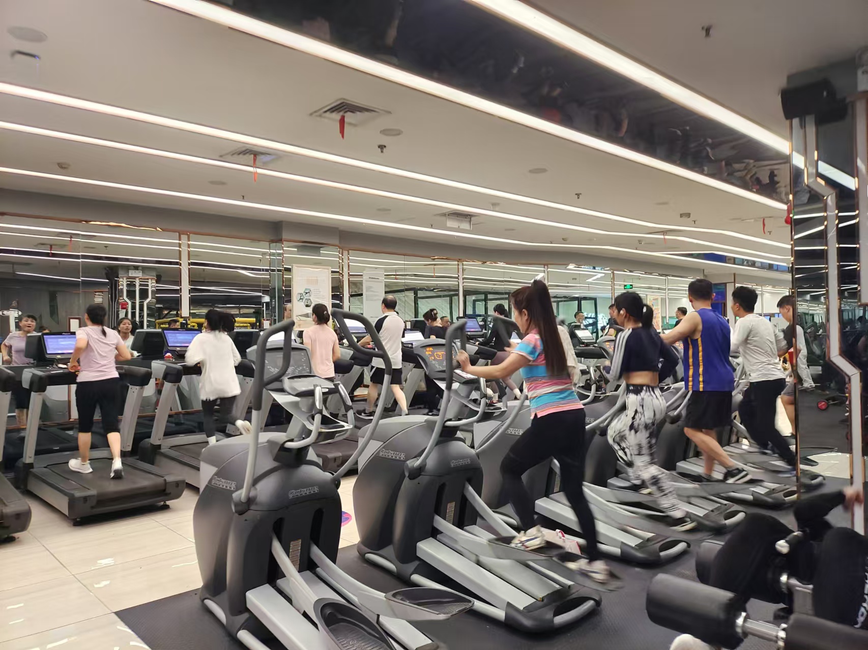 荣悦台   2312.55㎡     150000.00元/月室内图