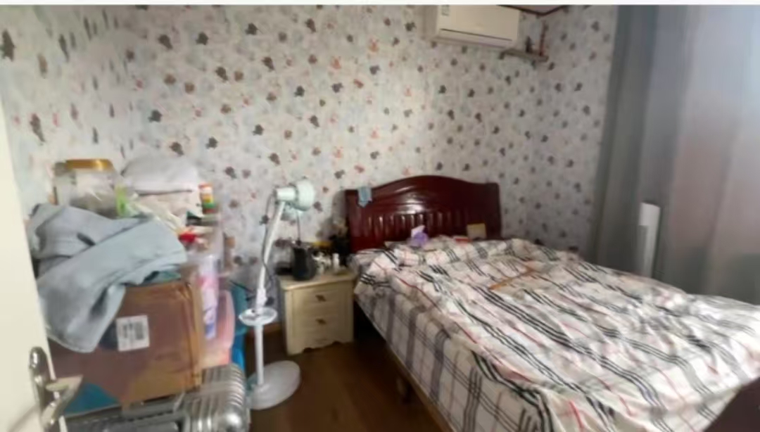 金牛新村 9室3厅4卫 10000.0元/月 金牛新村 9室3厅4卫 10000.0元/月室内图