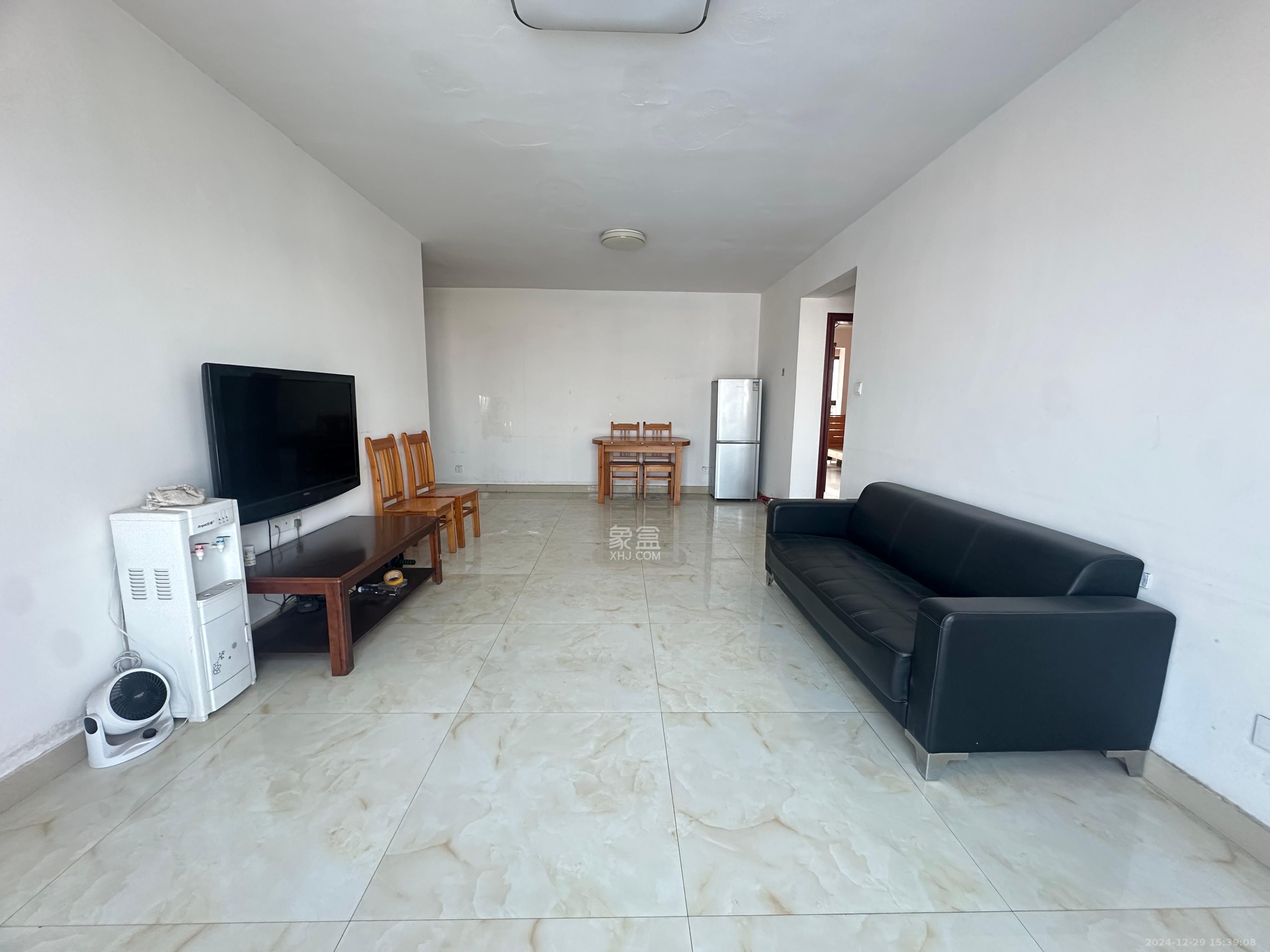 长永佳苑 2室1厅1卫 1500.0元/月 长永佳苑 2室1厅1卫 1500.0元/月室内图