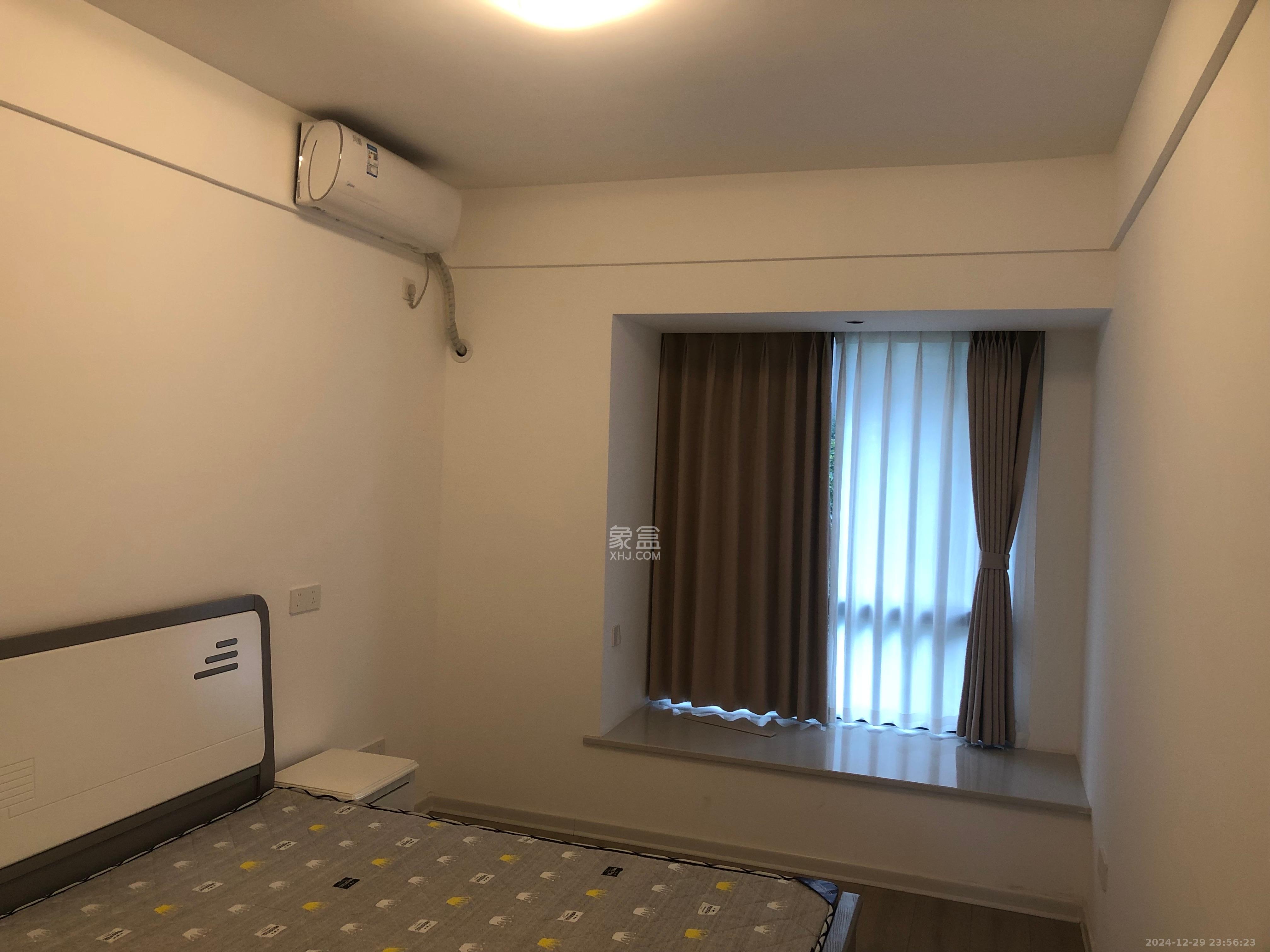 和景家园一期  1室0厅0卫    1700.0元/月 和景家园一期  1室0厅0卫    1700.0元/月室内图