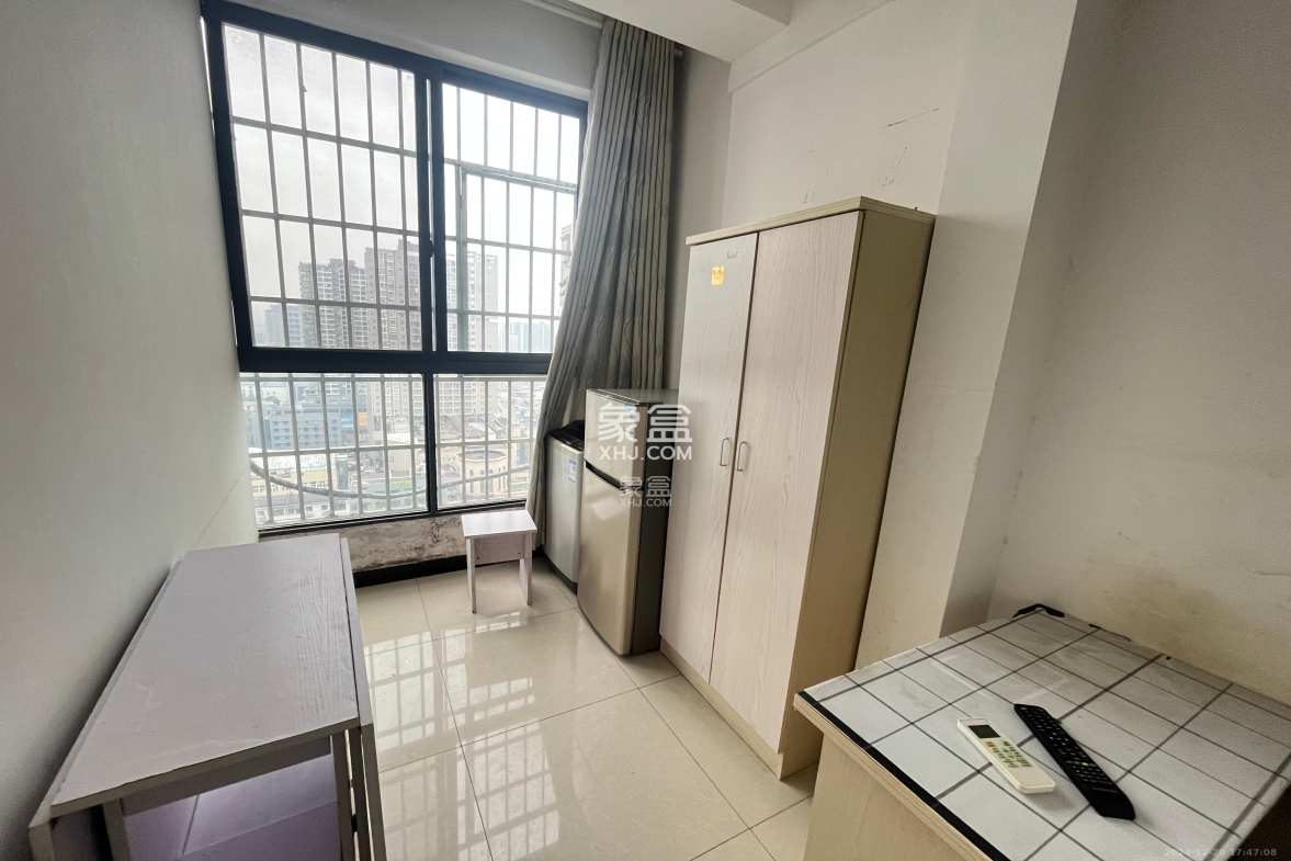 凯通国际城(凯通朝庭) 1室1厅1卫 1000.00元/月 凯通国际城(凯通朝庭) 1室1厅1卫 1000.00元/月室内图