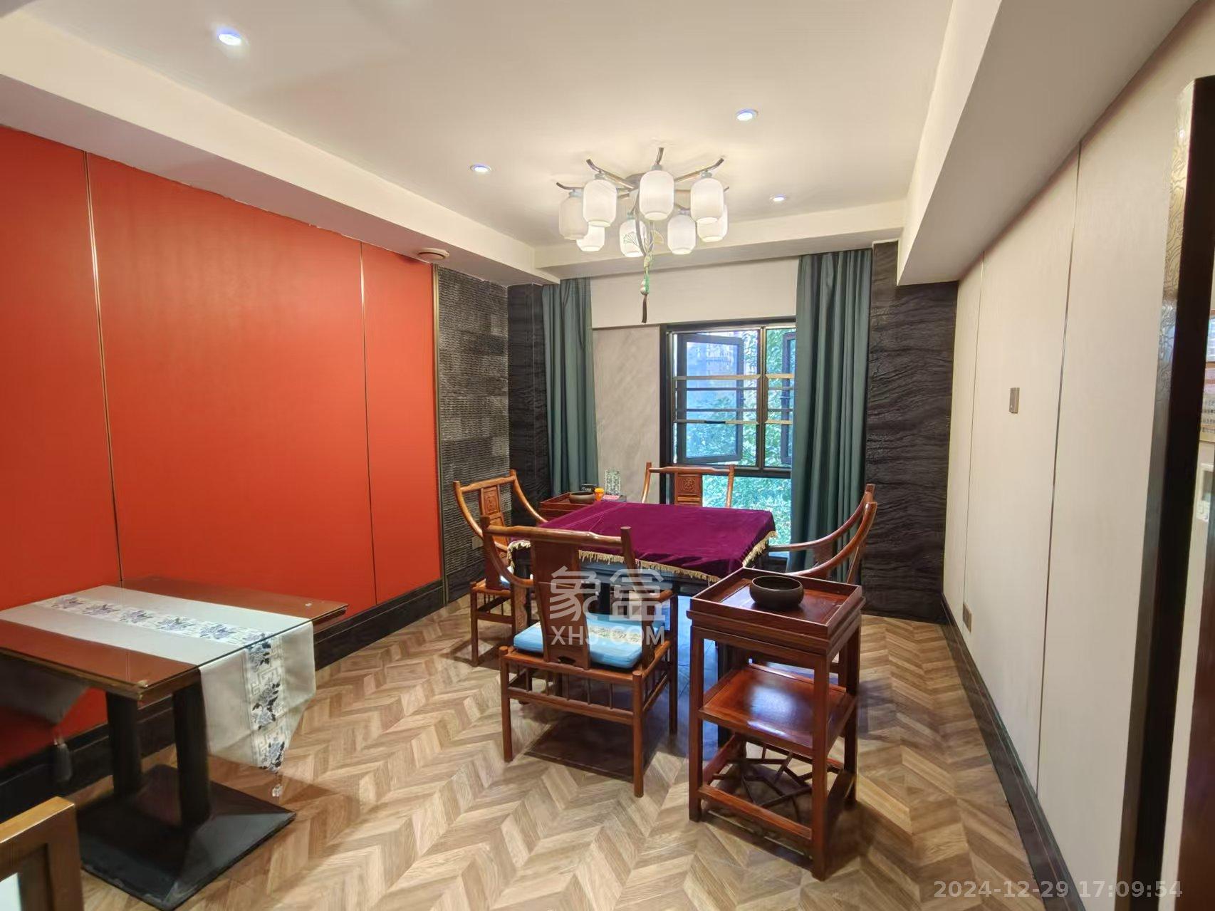 江山帝景哈佛   328.34㎡      23000.0元/月室内图