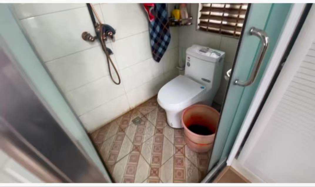 金牛新村 9室3厅4卫 10000.0元/月 金牛新村 9室3厅4卫 10000.0元/月室内图