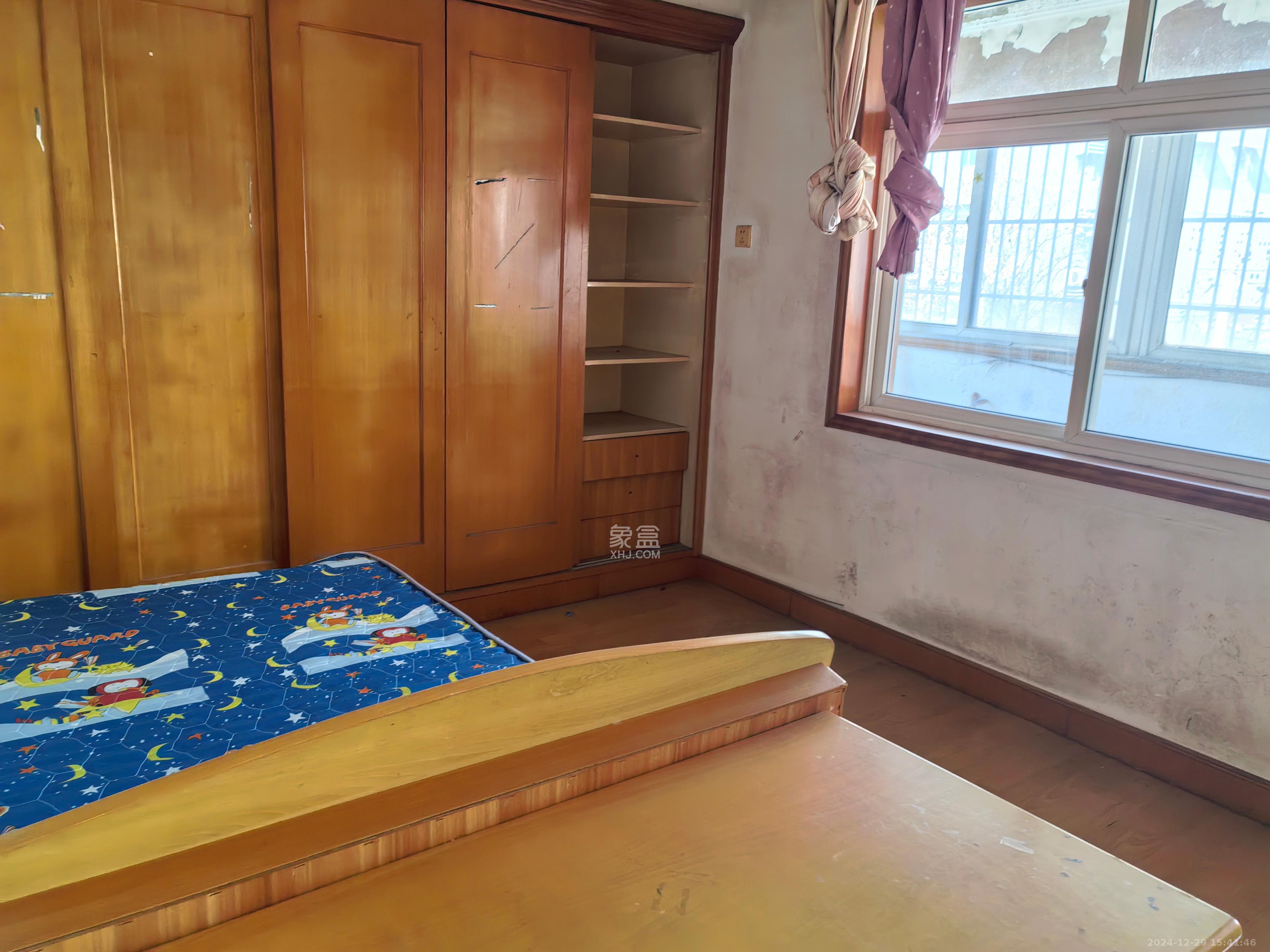 韭菜园商住楼 3室2厅2卫 3600.0元/月 韭菜园商住楼 3室2厅2卫 3600.0元/月室内图