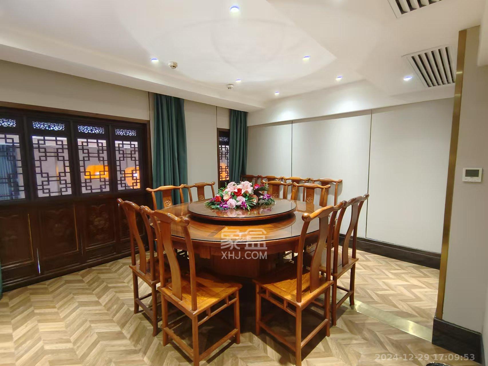 江山帝景哈佛   328.34㎡      23000.0元/月室内图