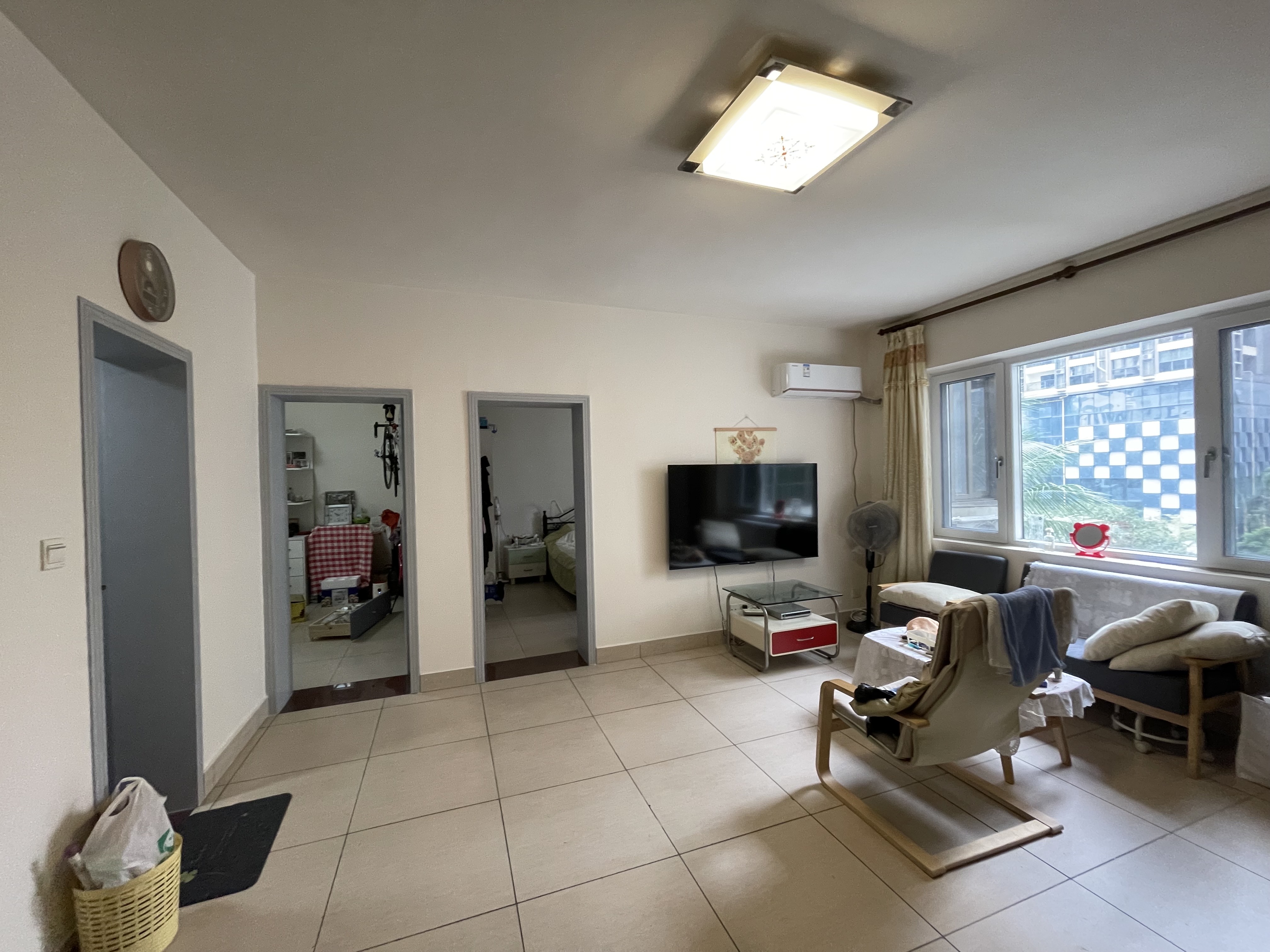 富豪大厦(富豪花园) 2室1厅1卫 85.0万 富豪大厦(富豪花园) 2室1厅1卫 85.0万客厅