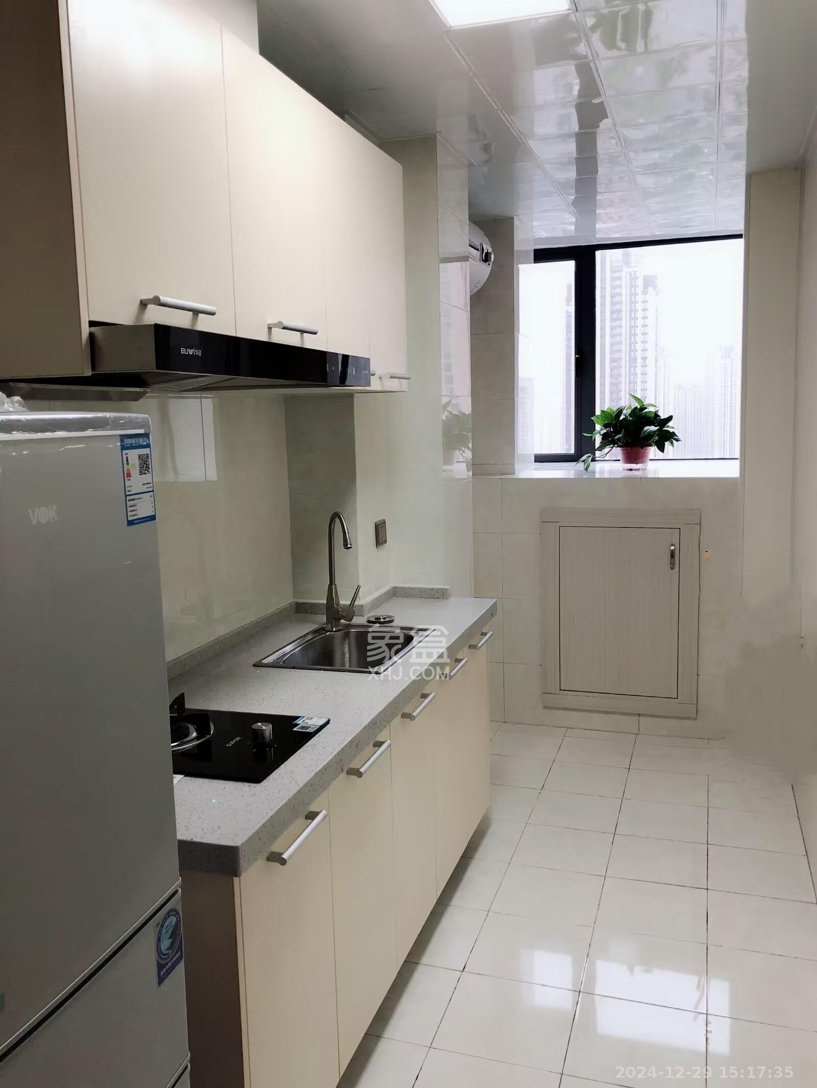 达美美立方  1室1厅1卫    2300.0元/月 达美美立方  1室1厅1卫    2300.0元/月室内图