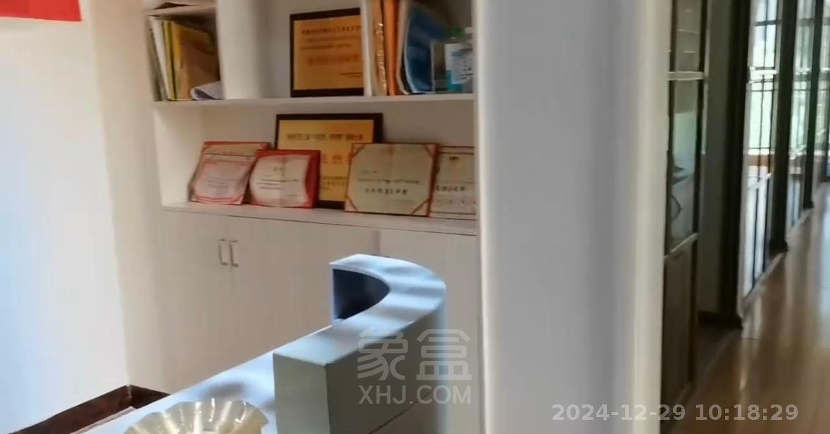 经世龙城 3室2厅2卫 2000.0元/月 经世龙城 3室2厅2卫 2000.0元/月室内图