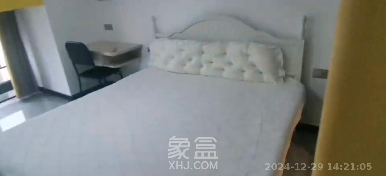 海伦春天  2室1厅1卫   1700.00元/月室内图
