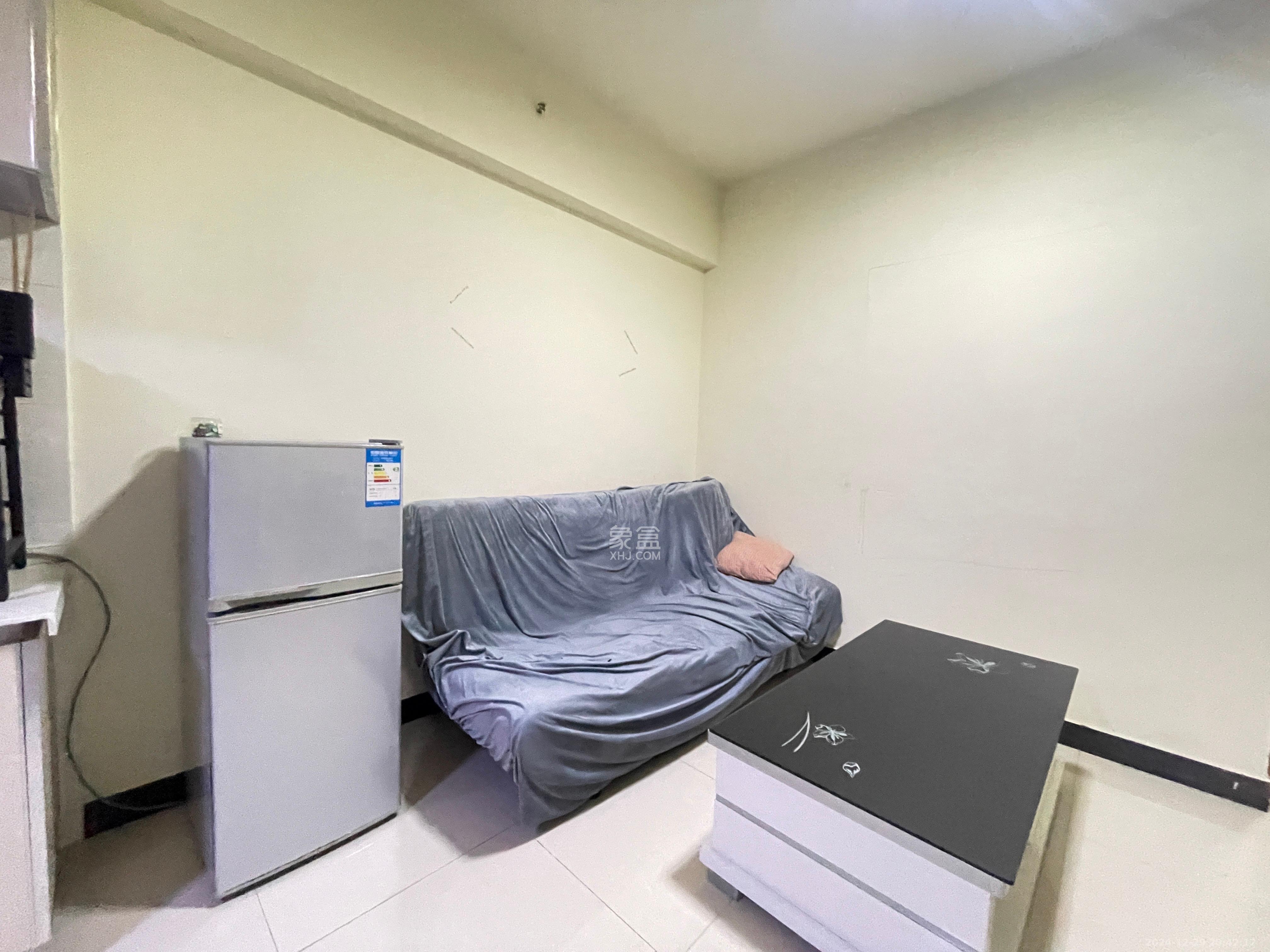 时代公馆 1室0厅0卫 1600.0元/月 时代公馆 1室0厅0卫 1600.0元/月室内图