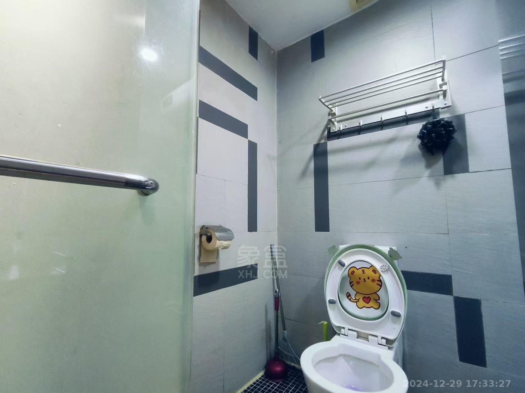 保利大厦 1室1厅1卫 1200.0元/月 保利大厦 1室1厅1卫 1200.0元/月室内图