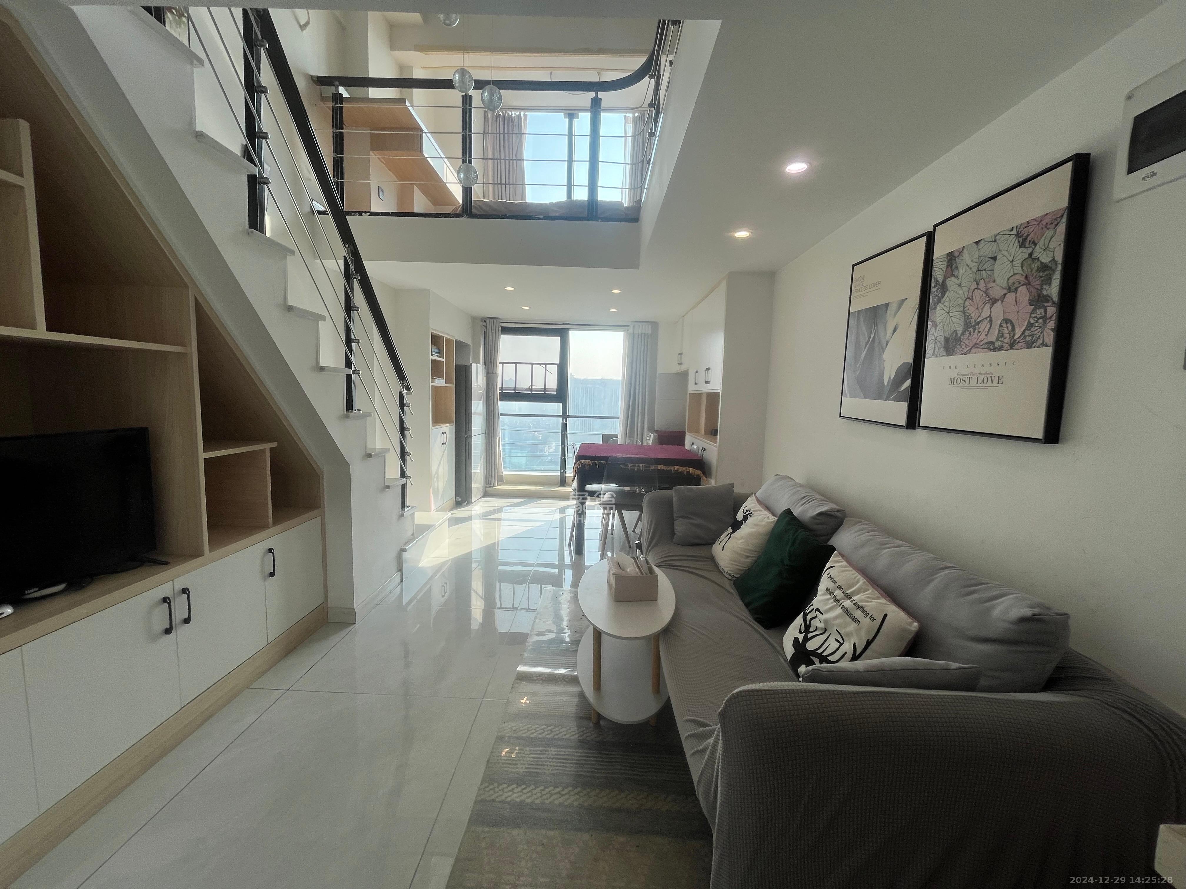 东盈商业广场(华泉城市广场) 1室1厅1卫 3000.0元/月 东盈商业广场(华泉城市广场) 1室1厅1卫 3000.0元/月室内图