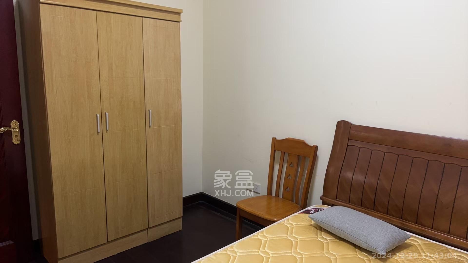 富基世纪公园 3室2厅1卫 1600.00元/月 富基世纪公园 3室2厅1卫 1600.00元/月室内图