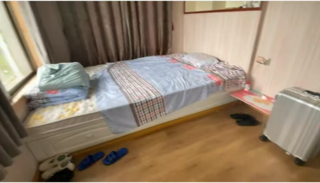 金牛新村 9室3厅4卫 10000.0元/月 金牛新村 9室3厅4卫 10000.0元/月室内图