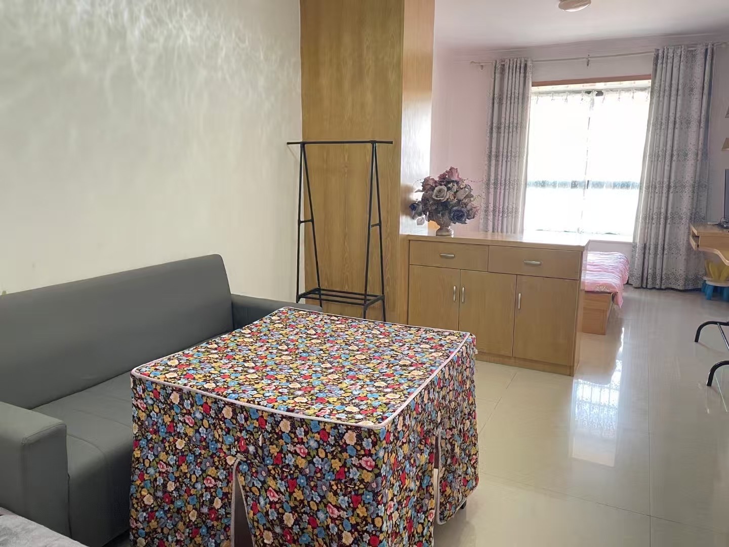 富厚名邸  1室1厅1卫    800.0元/月室内图