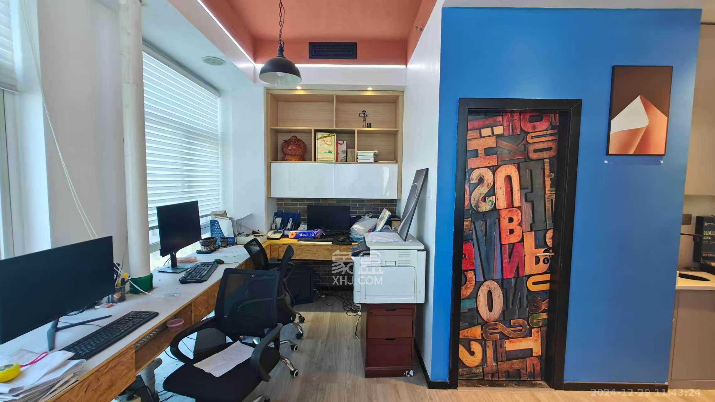 公园道 1室1厅1卫 2000.0元/月 公园道 1室1厅1卫 2000.0元/月室内图