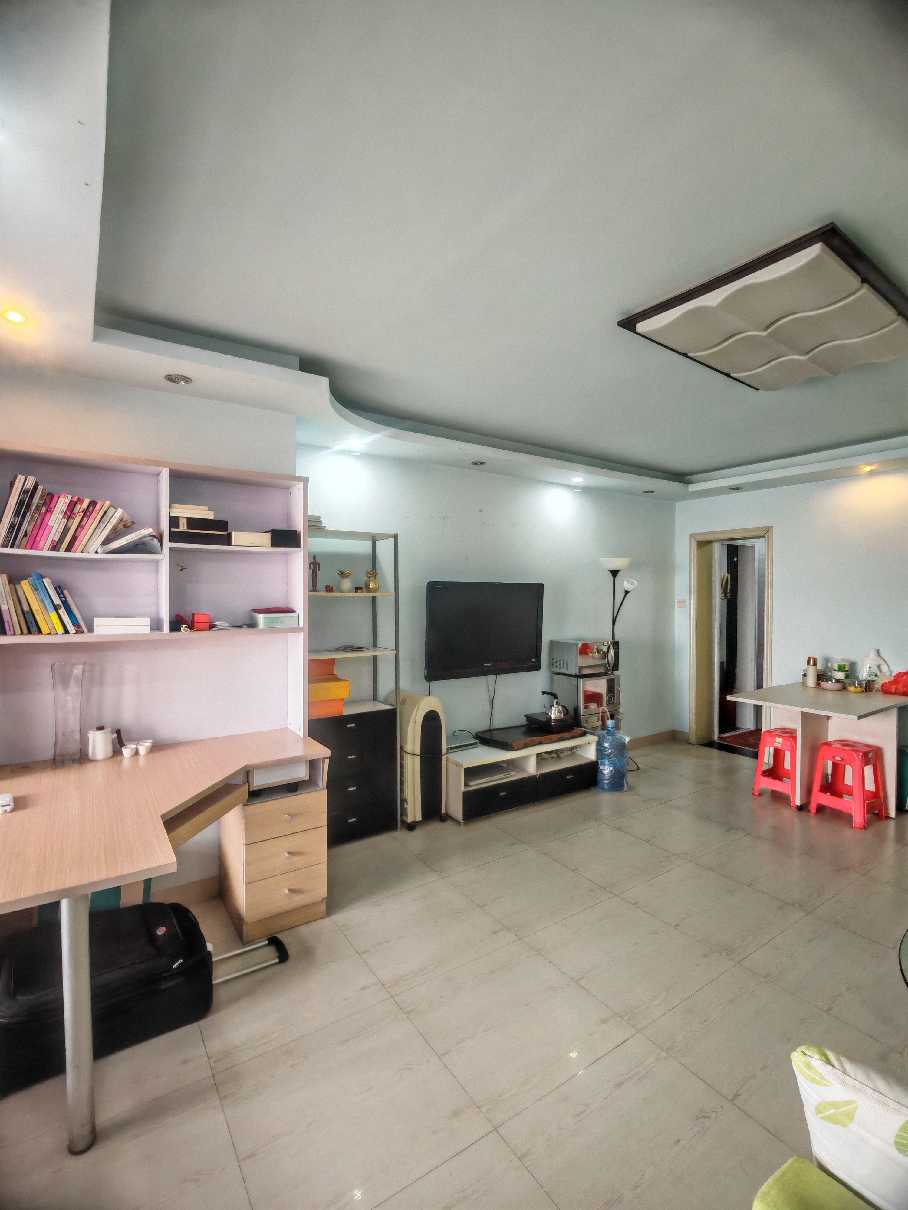 蓝天丽城 1室1厅1卫 78.75万 蓝天丽城 1室1厅1卫 78.75万客厅