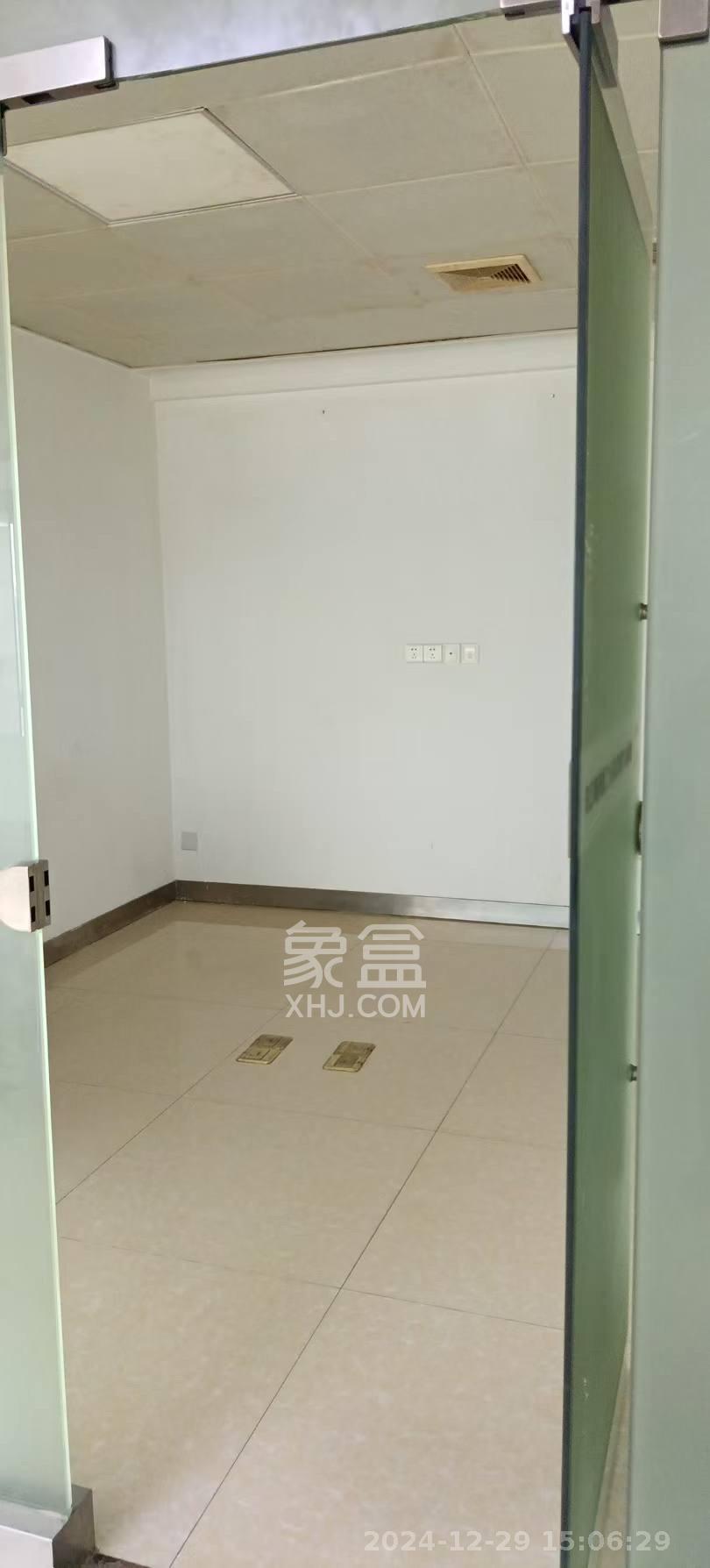 湘域相遇  1室1厅1卫   9000.00元/月室内图
