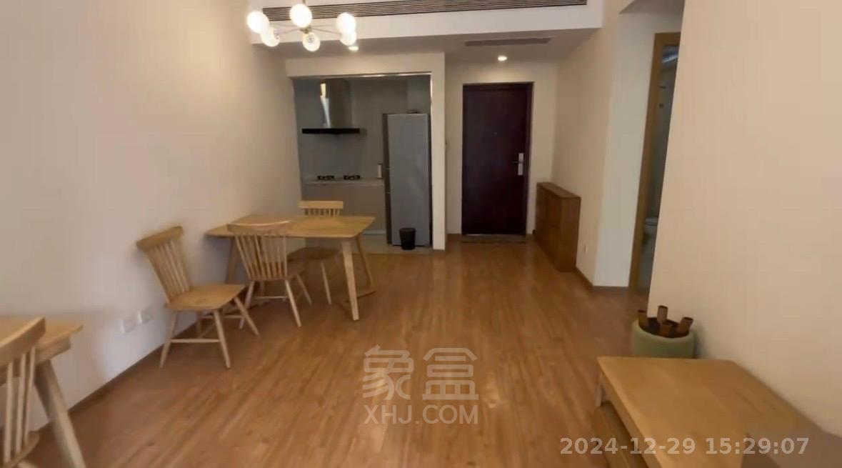 晋合湘水湾三期 3室2厅2卫 3200.0元/月 晋合湘水湾三期 3室2厅2卫 3200.0元/月室内图