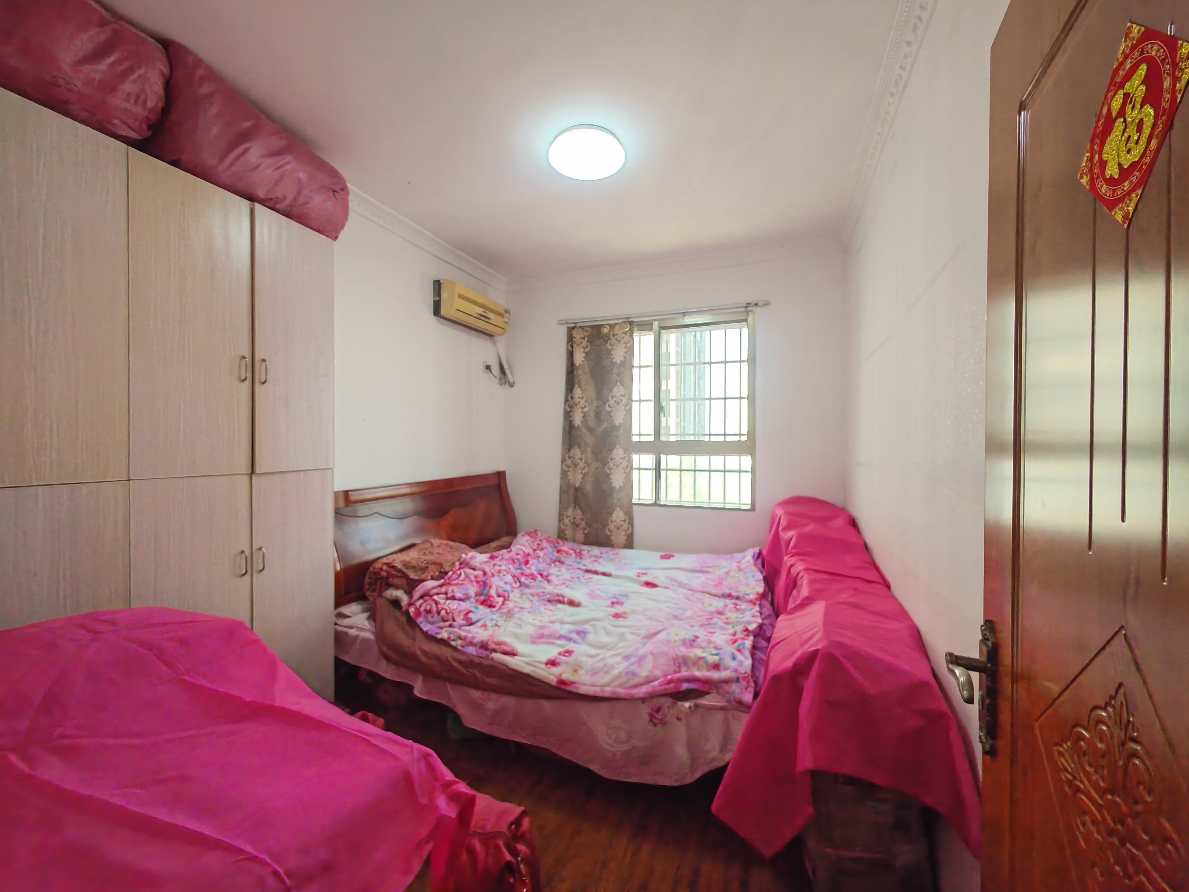 一品恒城 3室2厅2卫 1200.0元/月 一品恒城 3室2厅2卫 1200.0元/月室内图