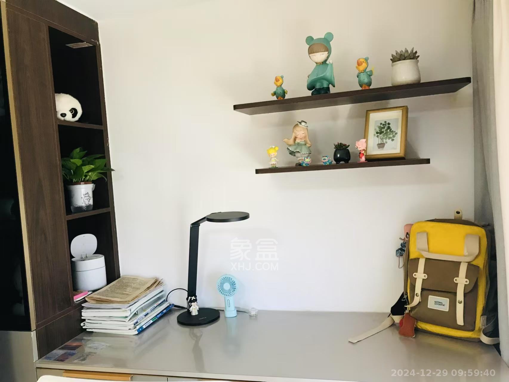 天鸿天府(天鸿中央大院) 2室1厅1卫 3500.0元/月 天鸿天府(天鸿中央大院) 2室1厅1卫 3500.0元/月室内图