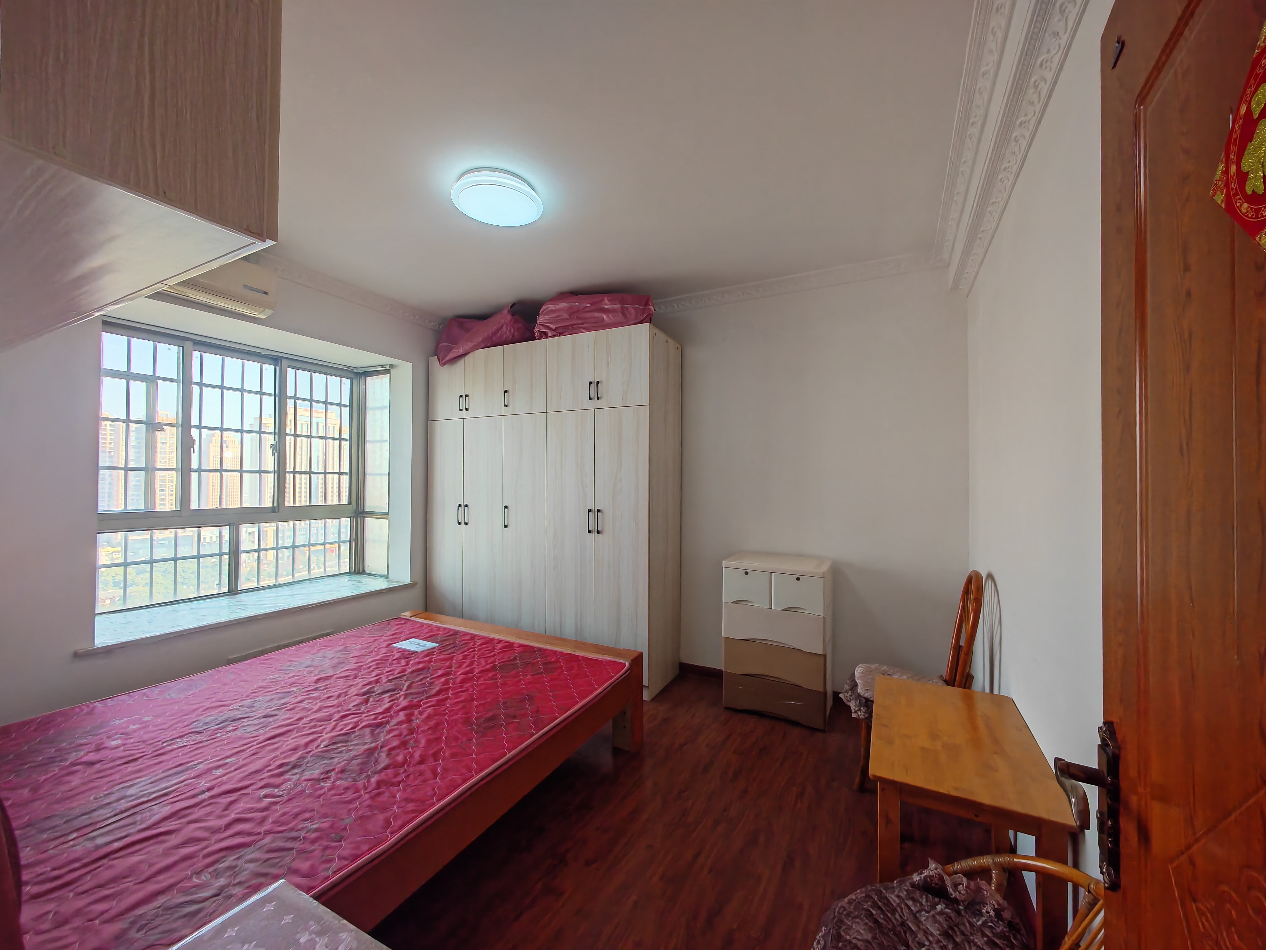 一品恒城 3室2厅2卫 1200.0元/月 一品恒城 3室2厅2卫 1200.0元/月室内图