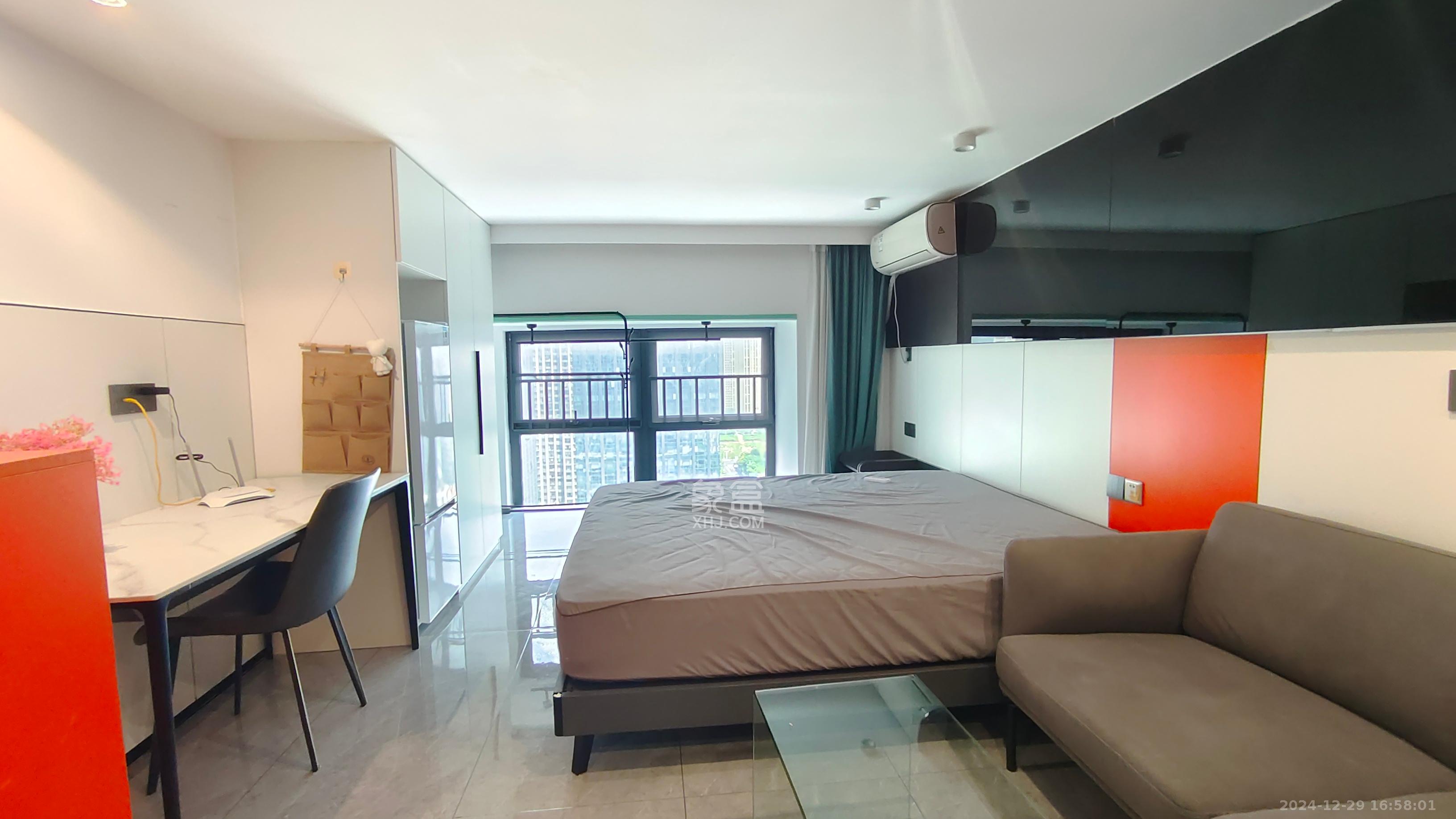 龙湖新壹城 1室0厅0卫 1700.0元/月 龙湖新壹城 1室0厅0卫 1700.0元/月室内图