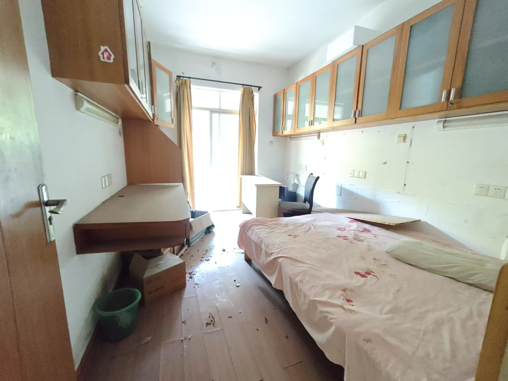 华雅花园 4室2厅4卫 3000.0元/月 华雅花园 4室2厅4卫 3000.0元/月室内图