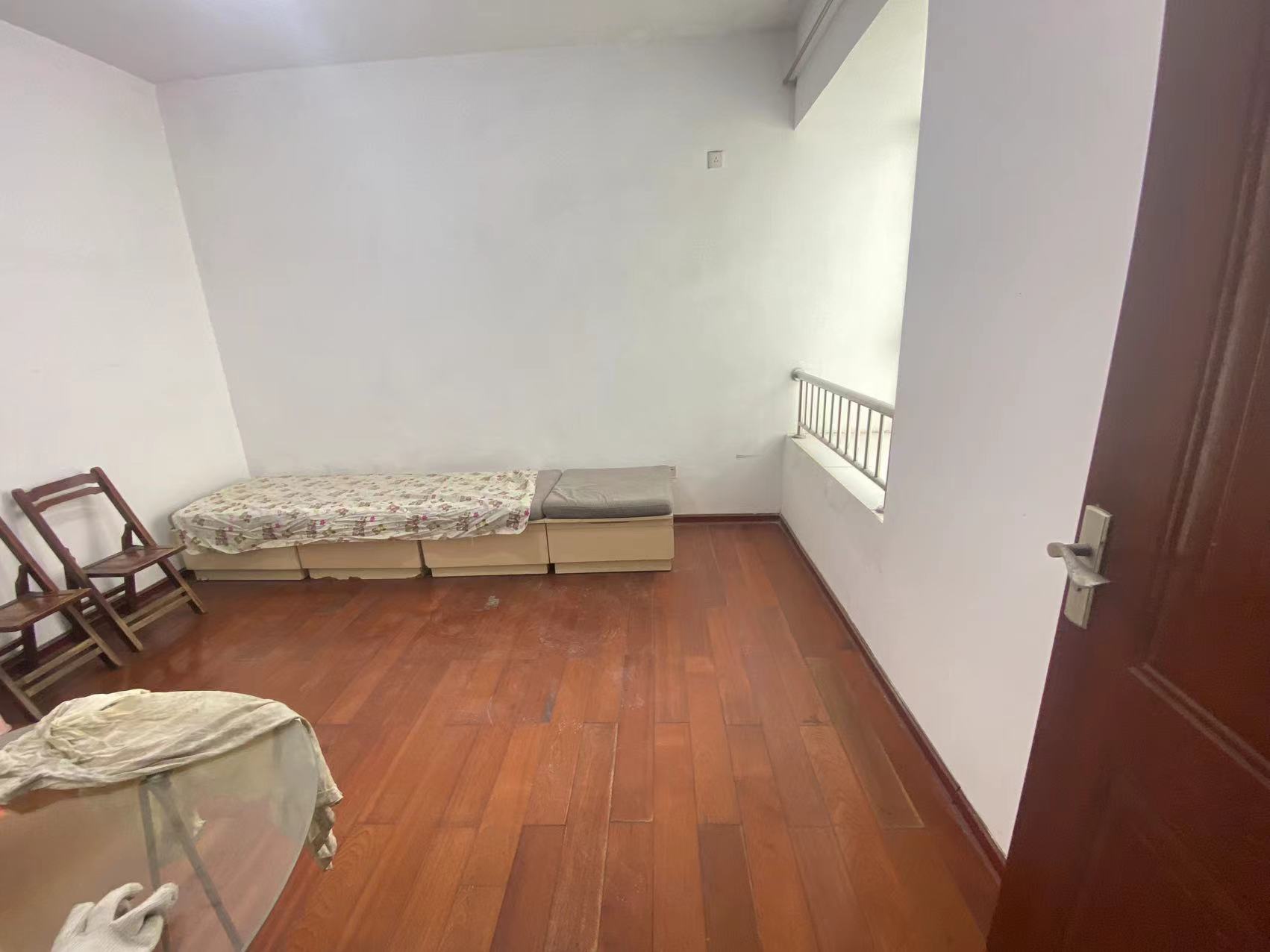 曼哈顿花园 3室2厅1卫 47.0万 曼哈顿花园 3室2厅1卫 47.0万室内图