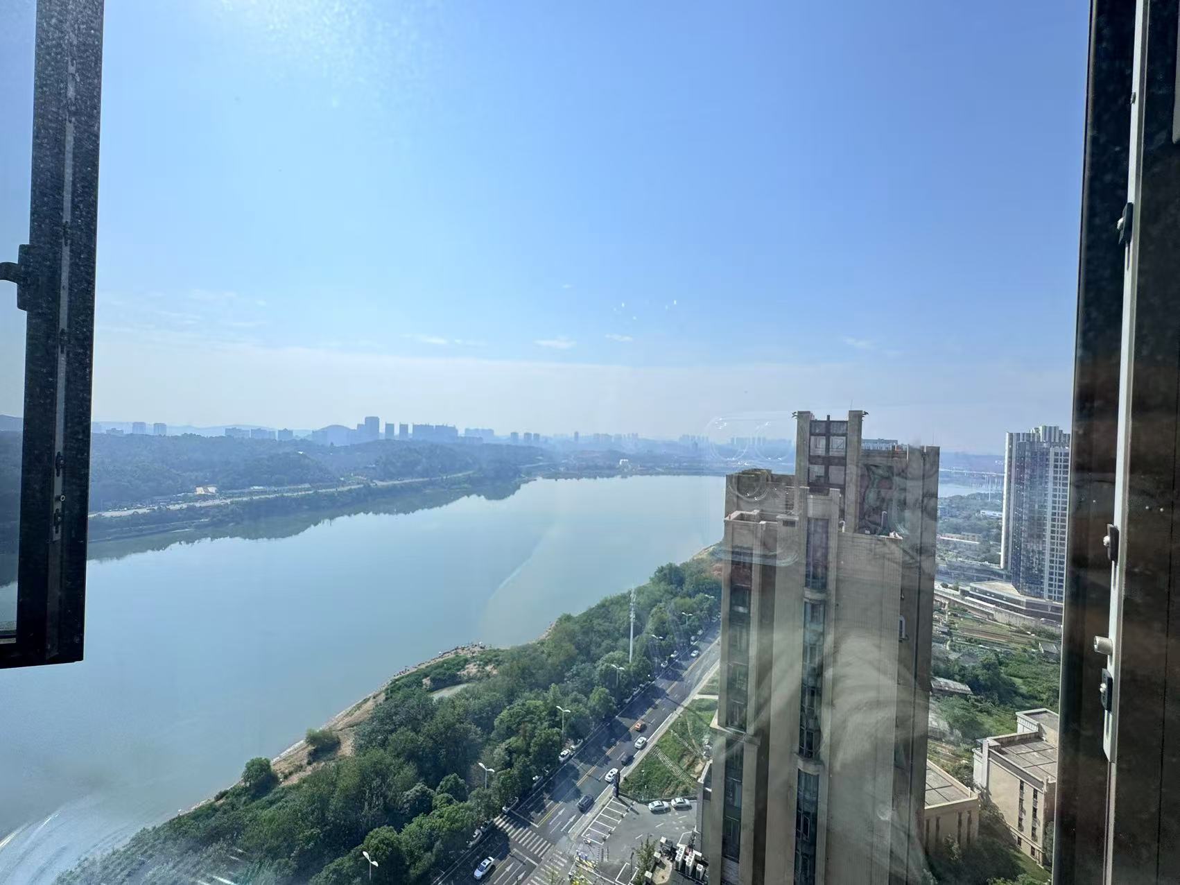 中泰财富湘江 1室0厅1卫 23.8万 中泰财富湘江 1室0厅1卫 23.8万小区图